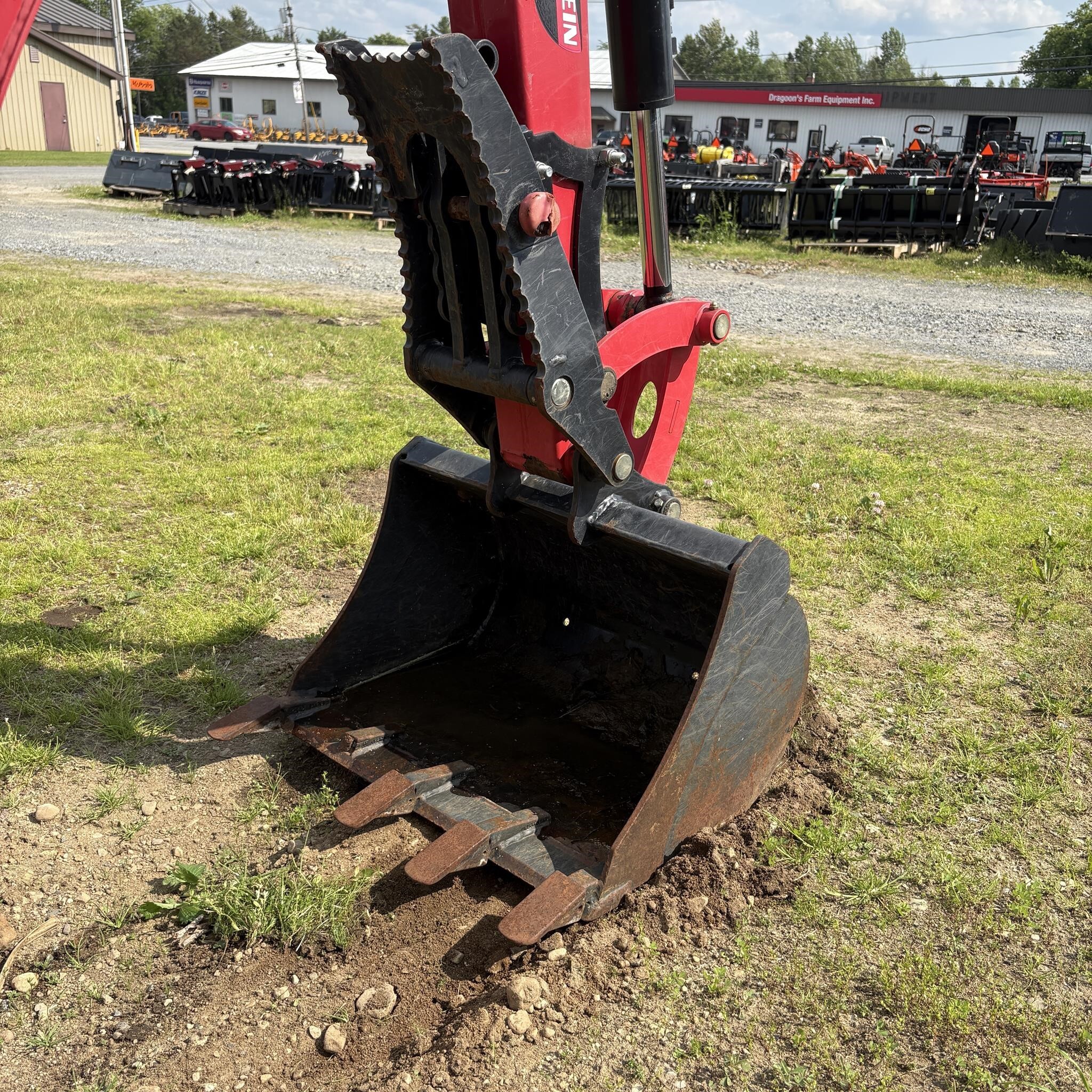  Wallenstein GX920 Front End Loader