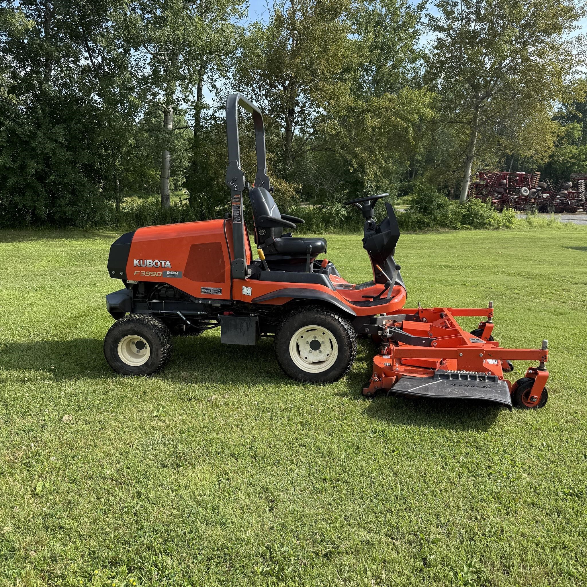  Kubota F3990 Lawn Mower