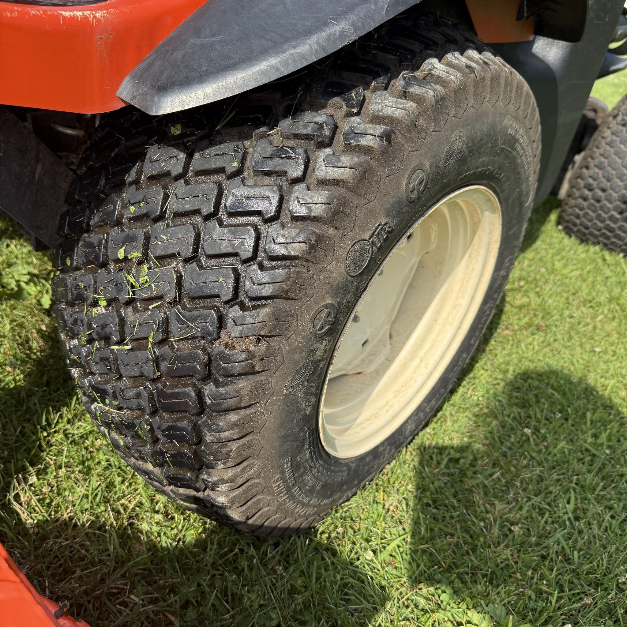  Kubota F3990 Lawn Mower