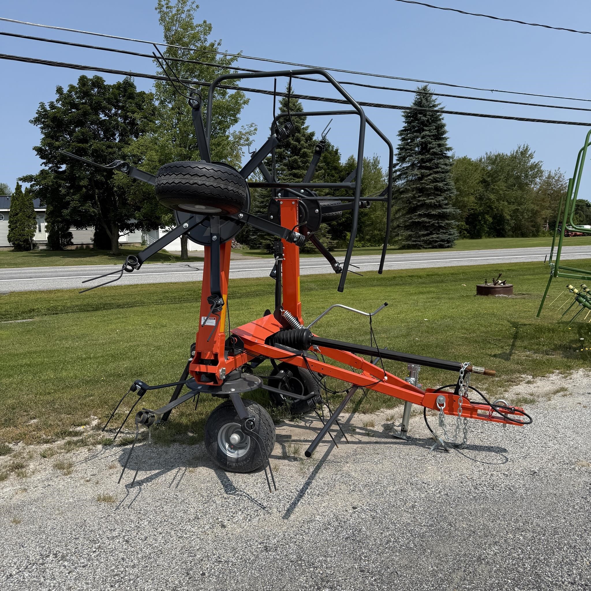  Kubota TE4052T Tedder