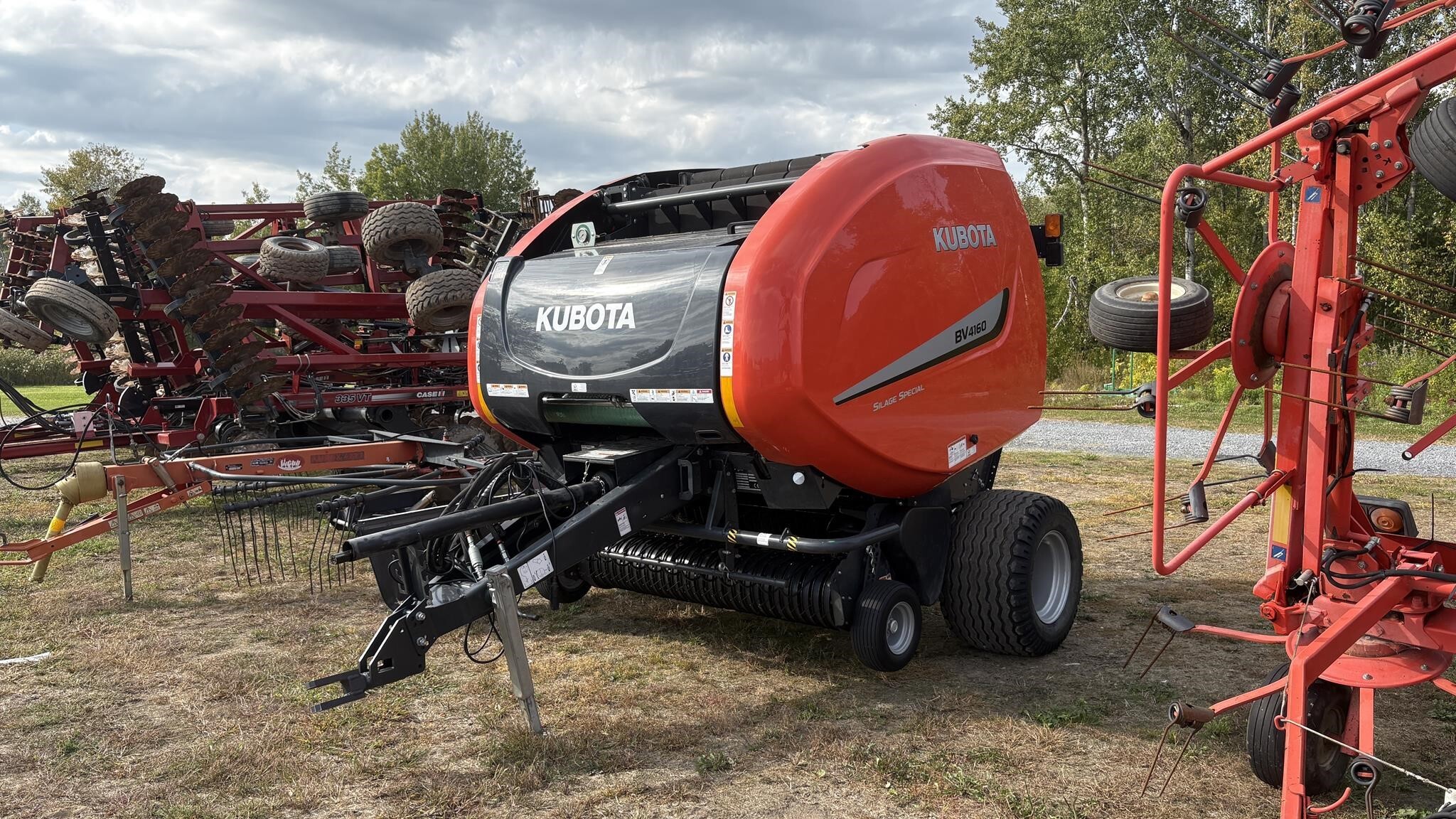  Kubota BV4160 Round Baler