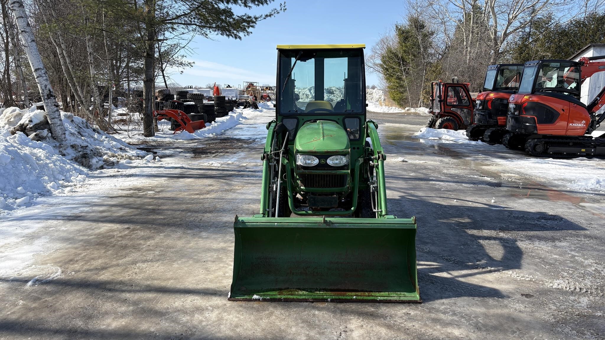 2008 John Deere 2520 Tractor