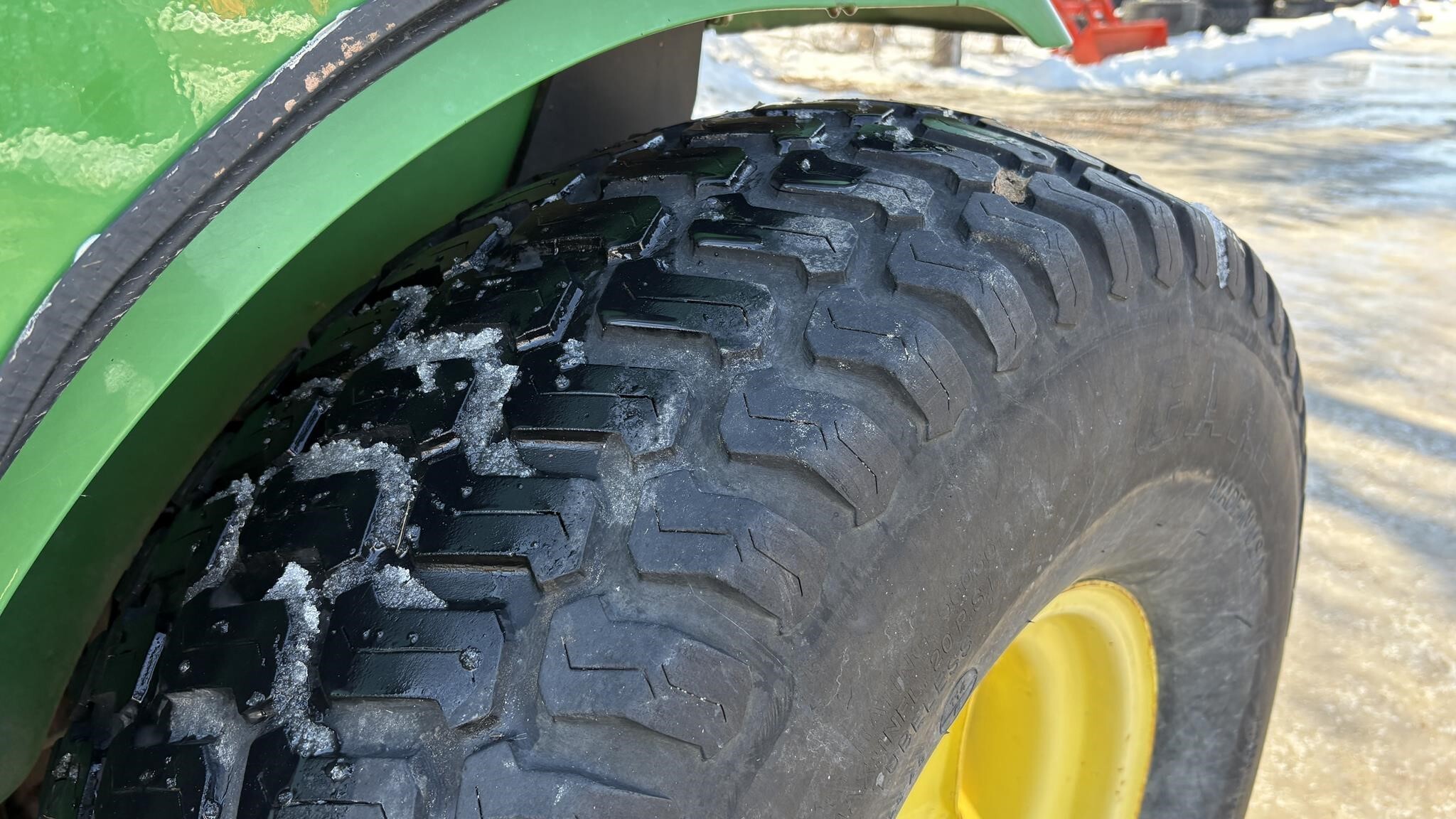2008 John Deere 2520 Tractor