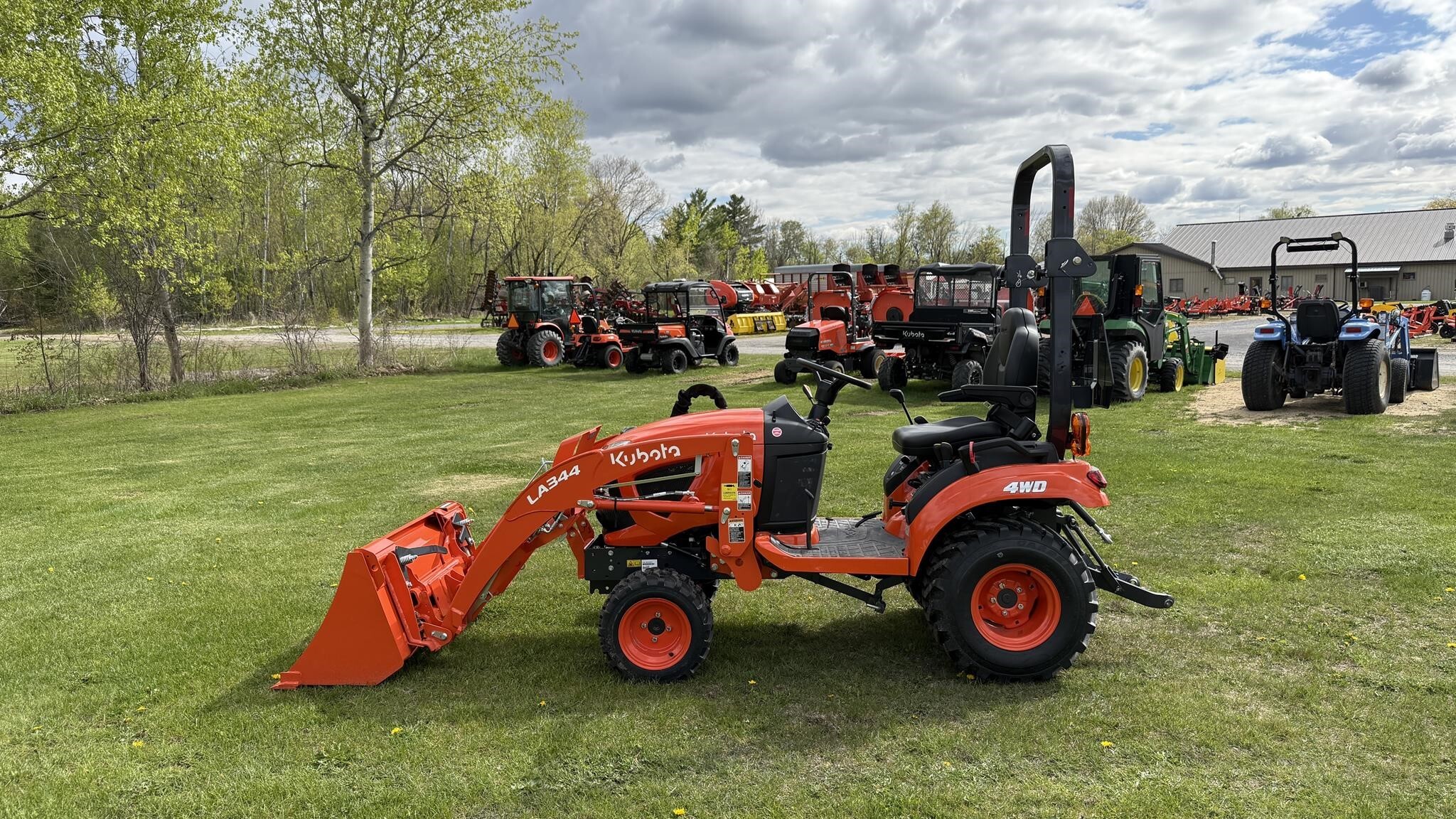 2026 Kubota BX2380 Tractor