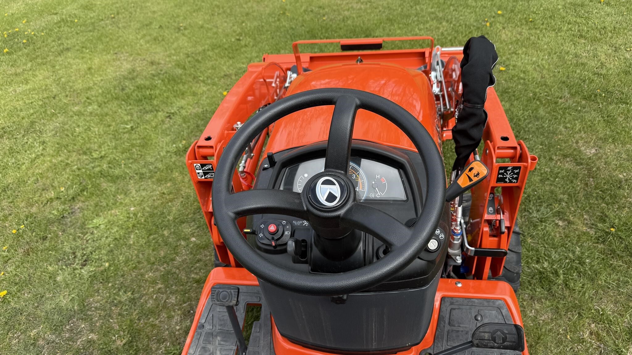 2026 Kubota BX2380 Tractor