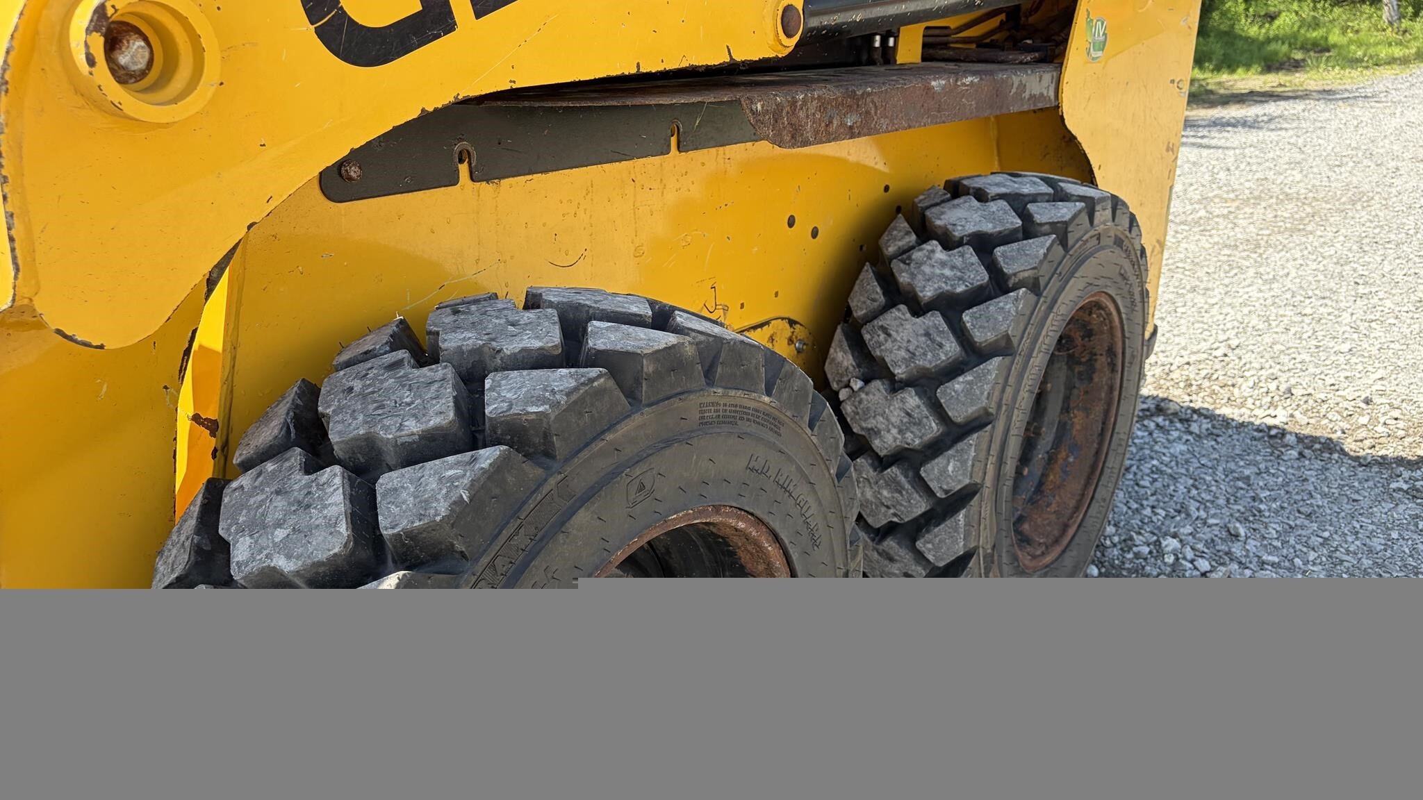 2021 Gehl R165 Skid Steer