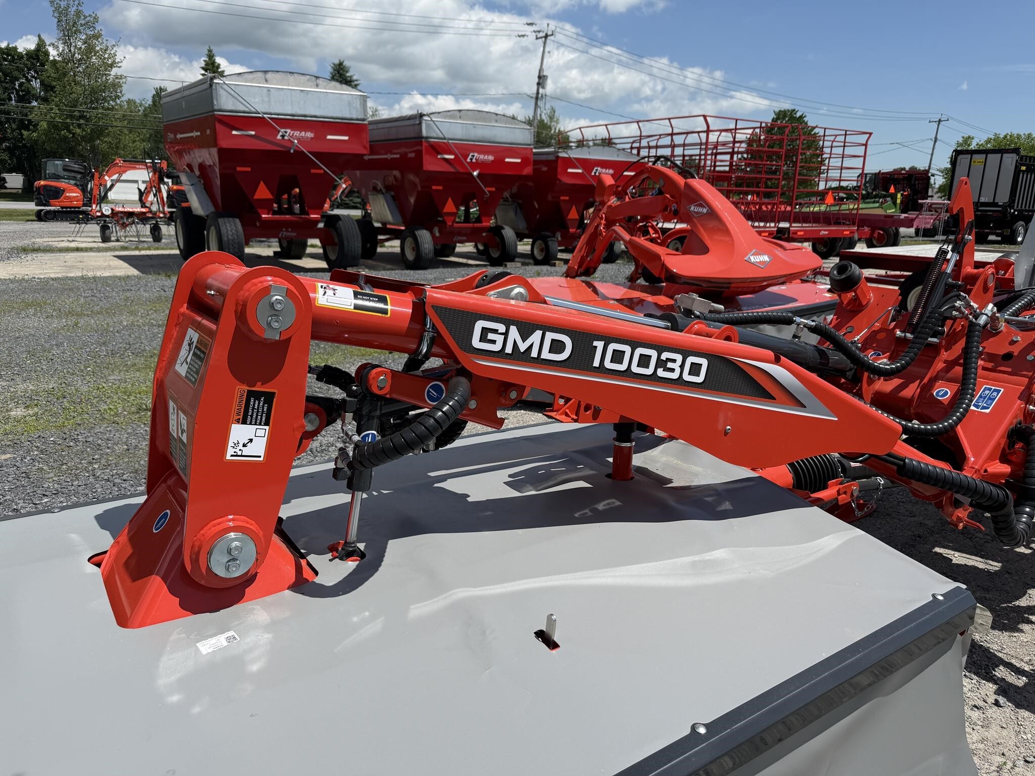 2026 Kuhn GMD10030 Disk Mower