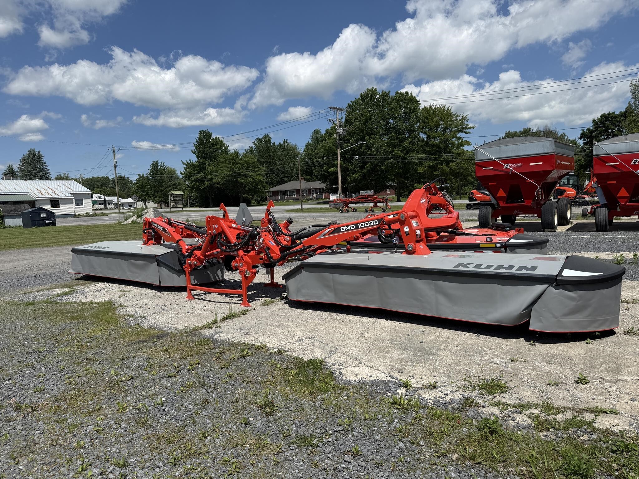2026 Kuhn GMD10030 Disk Mower