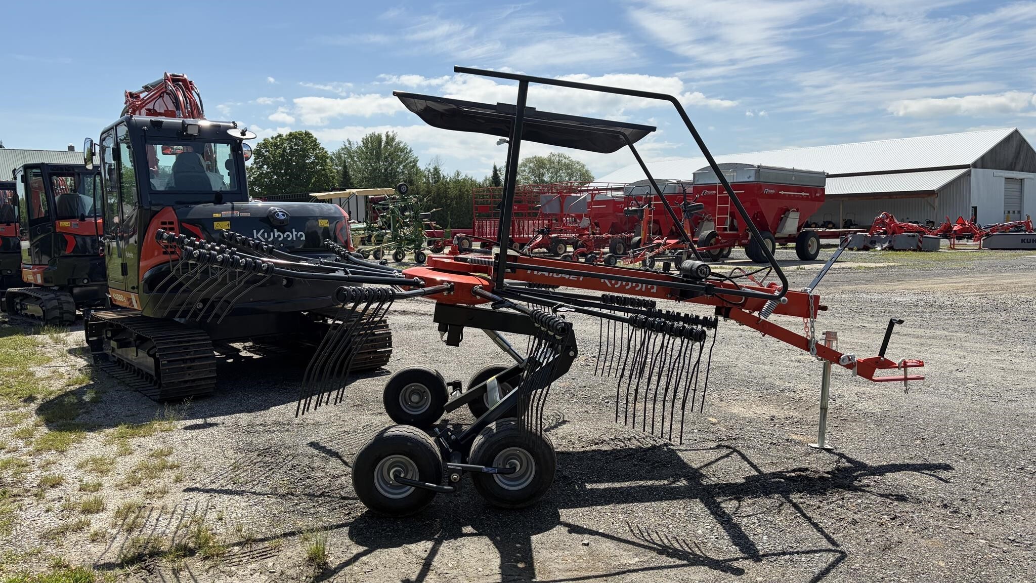 2026 Kubota RA1042T Rake