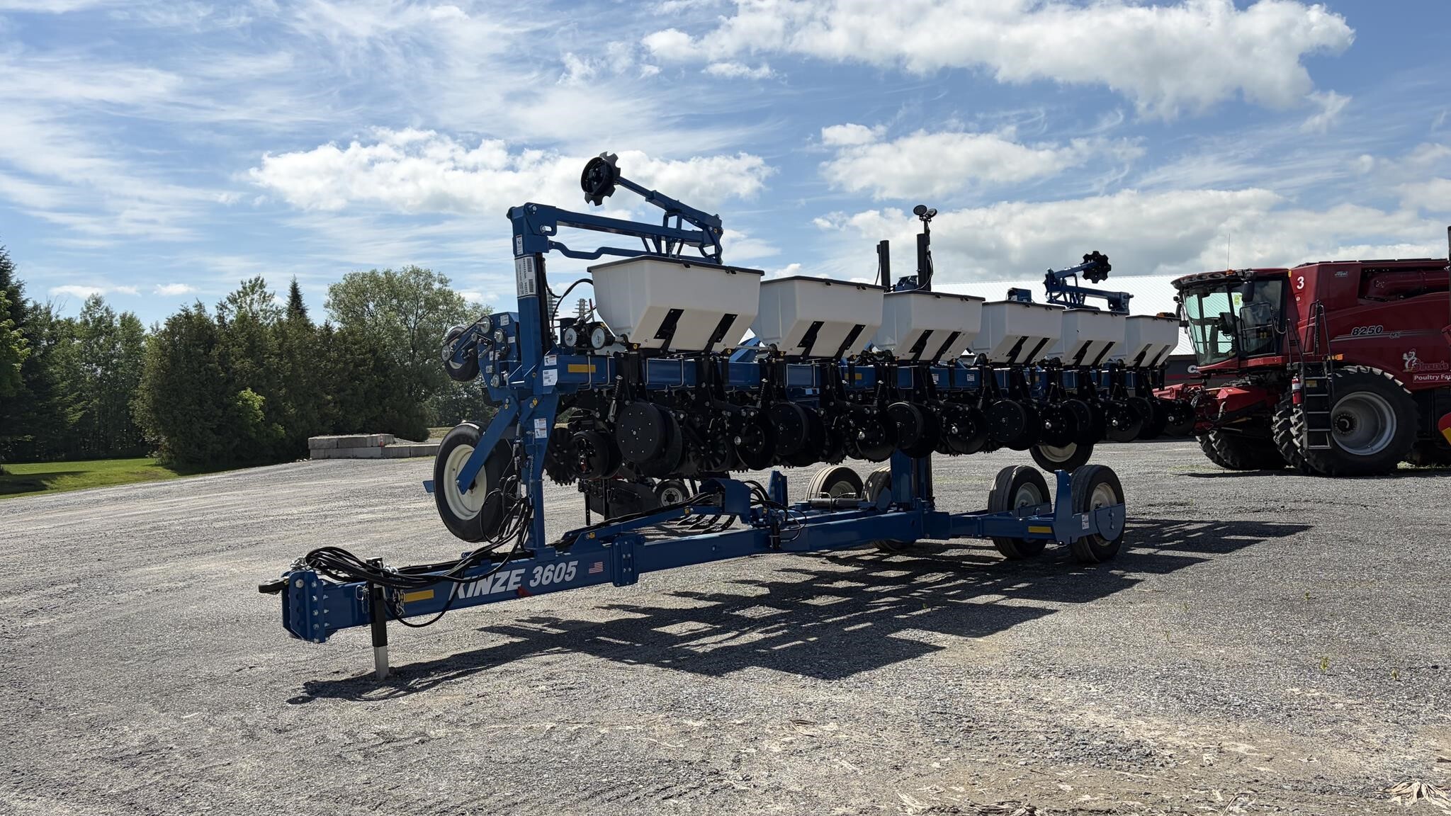 2026 Kinze 3605 Planter