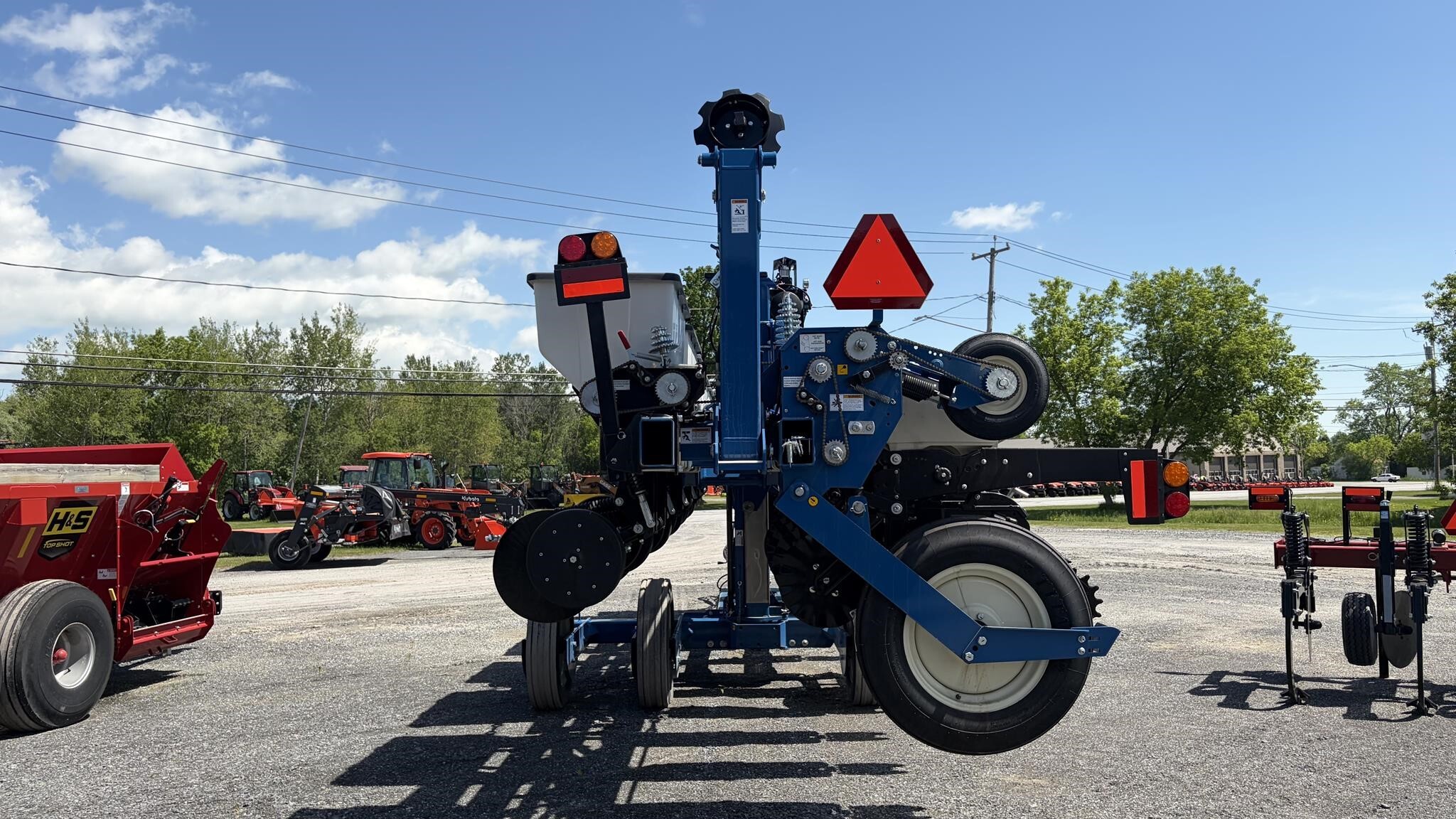 2026 Kinze 3605 Planter