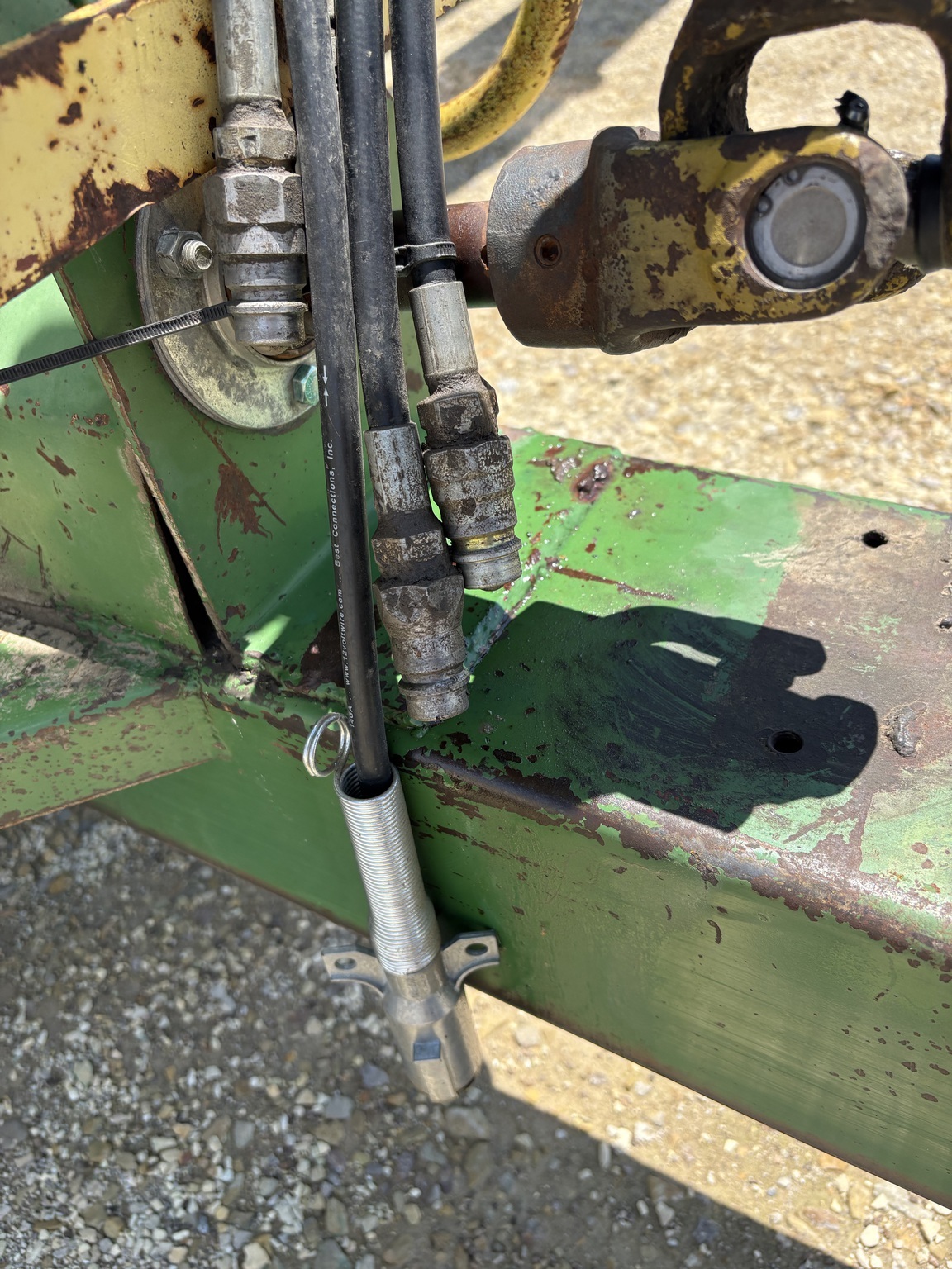 2000 EZ-Flow 475 Grain Cart