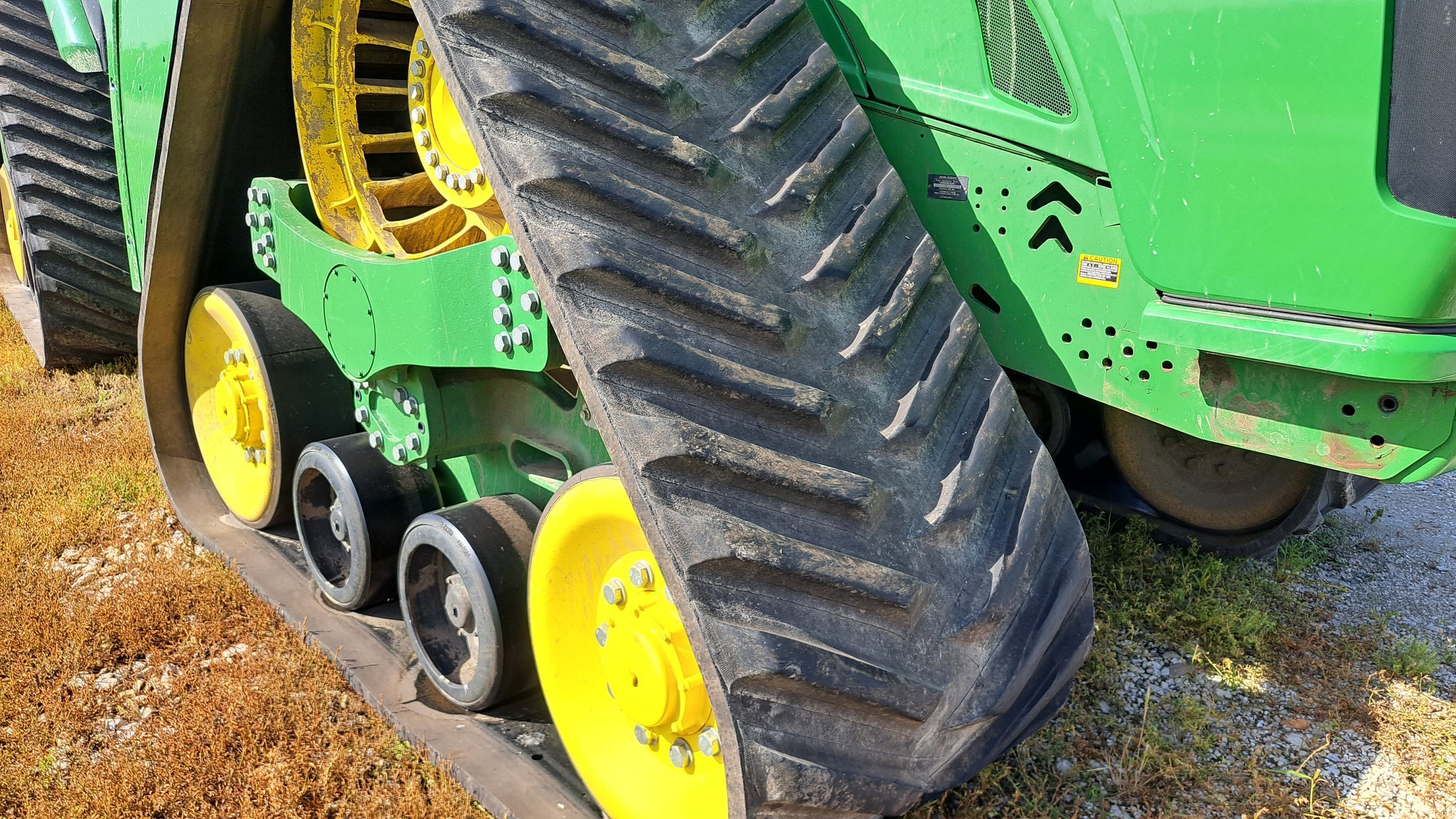 2022 John Deere 9RX 590 Tractor