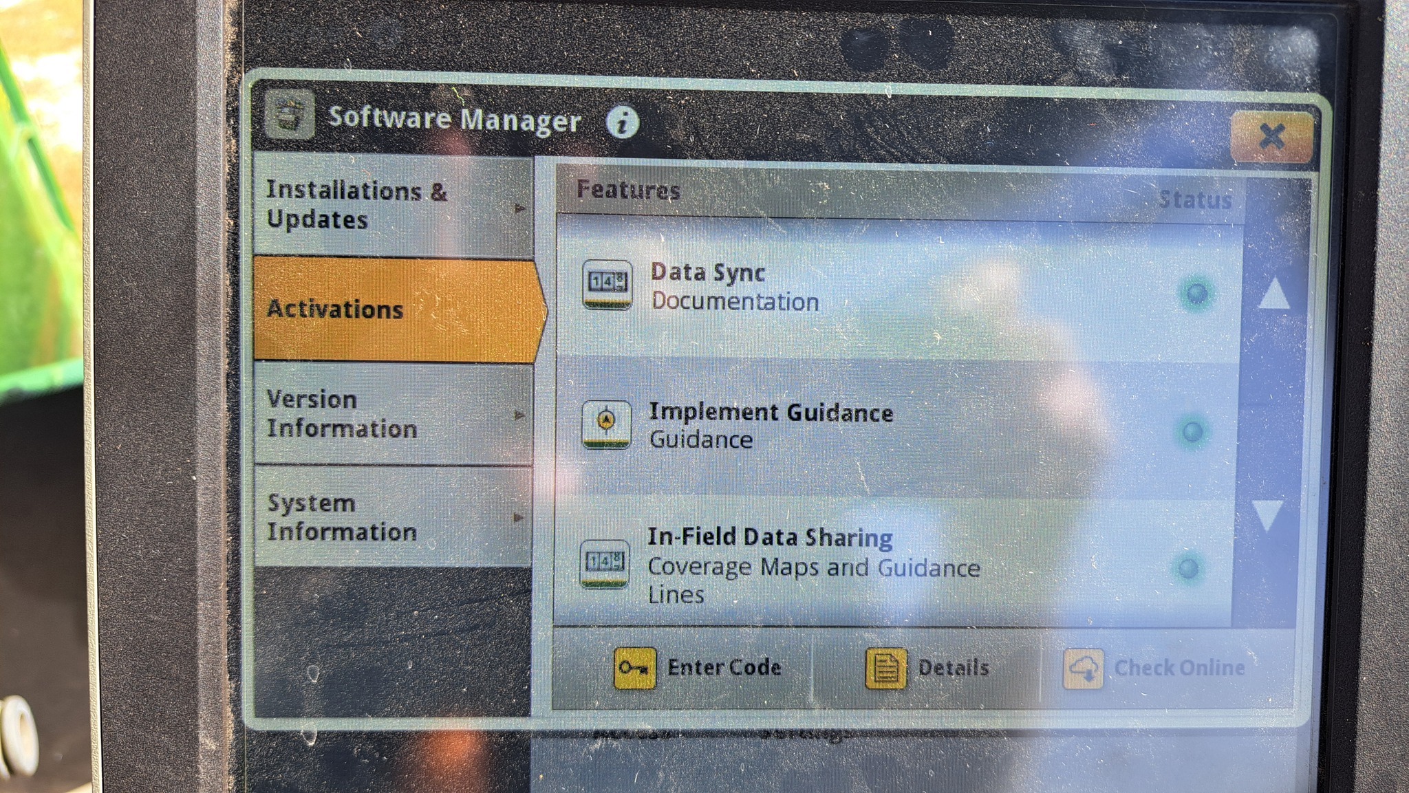 2022 John Deere 9RX 590 Tractor