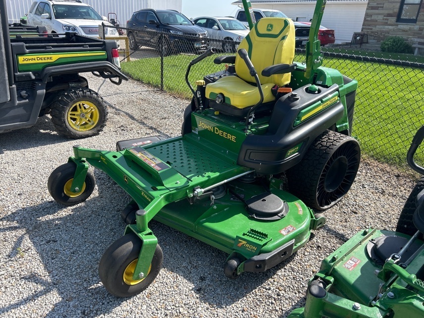 2025 John Deere Z997R Lawn Mower
