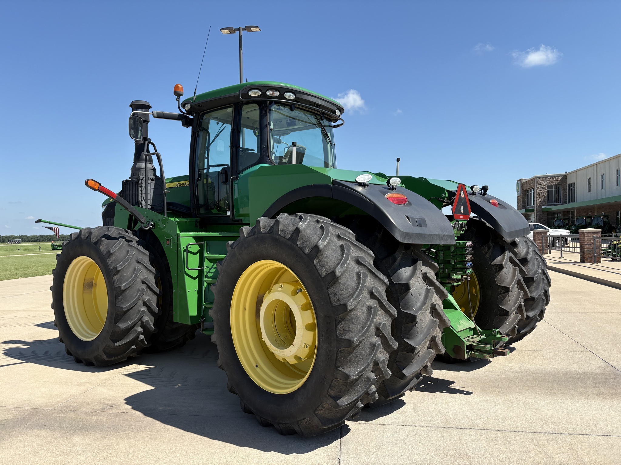 2016 John Deere 9370R Tractor