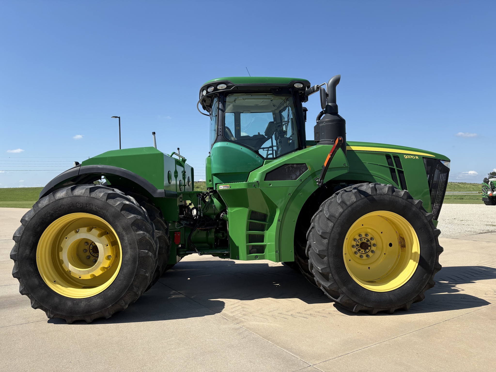 2016 John Deere 9370R Tractor