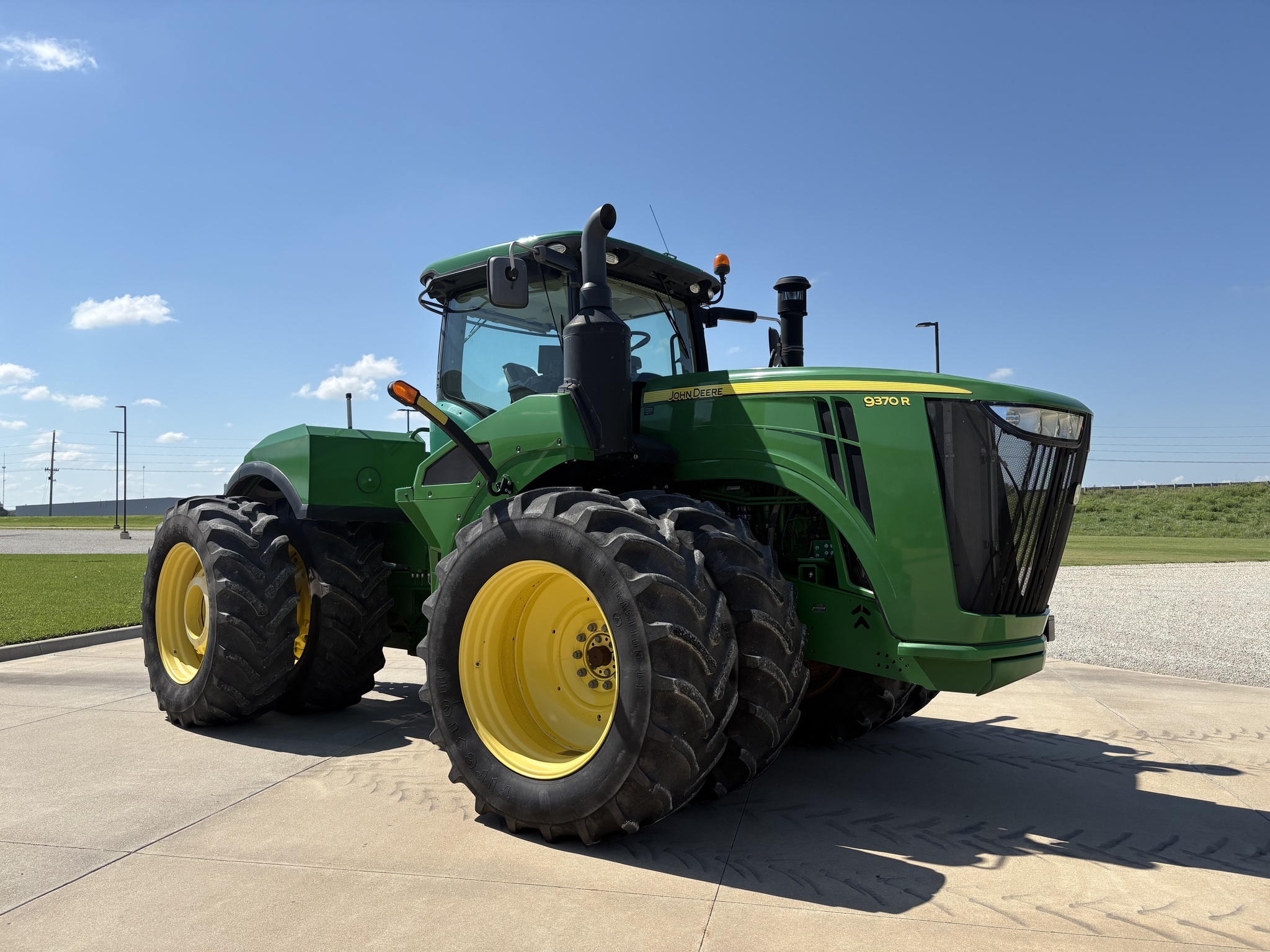 2016 John Deere 9370R Tractor
