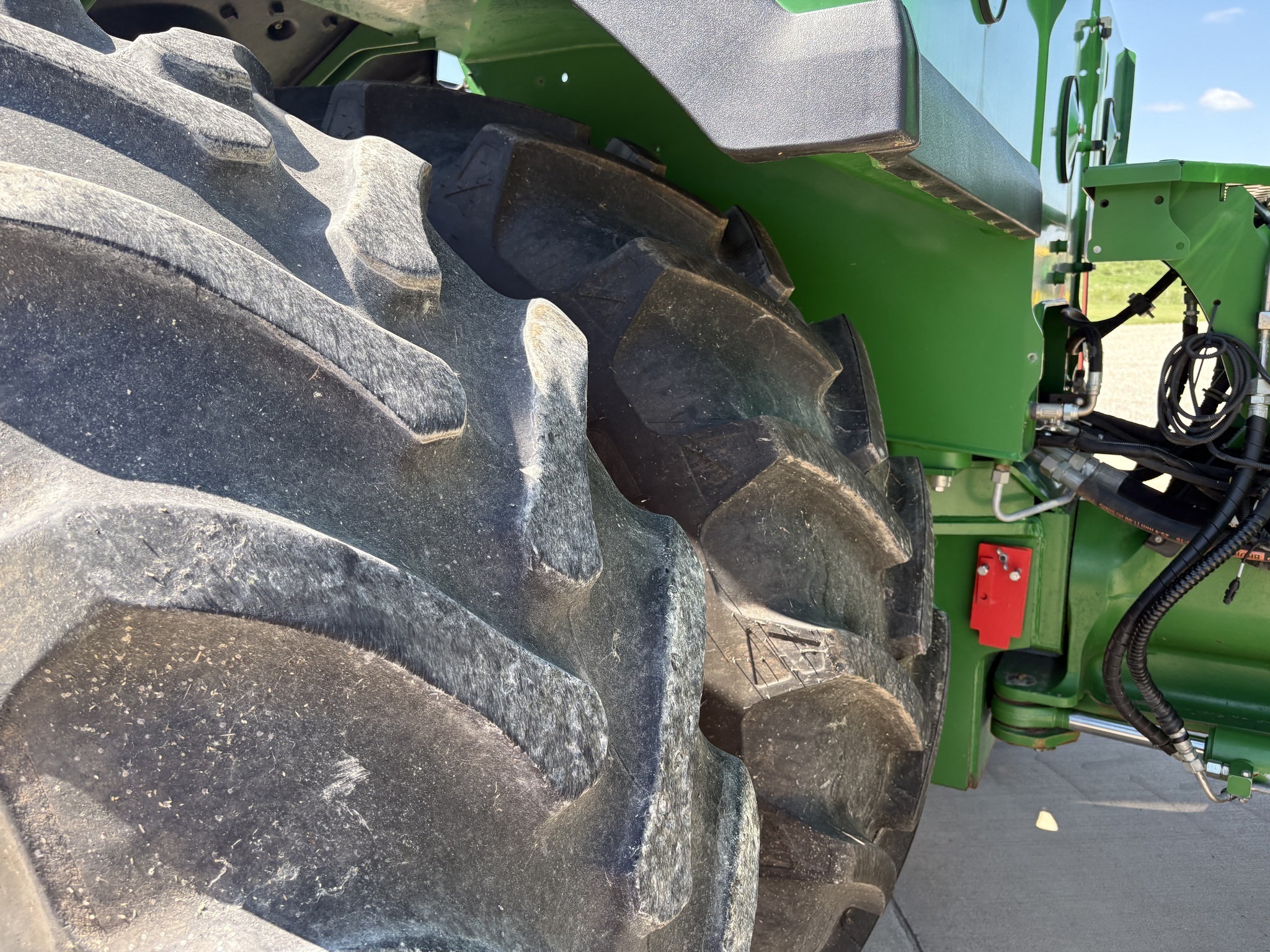 2016 John Deere 9370R Tractor