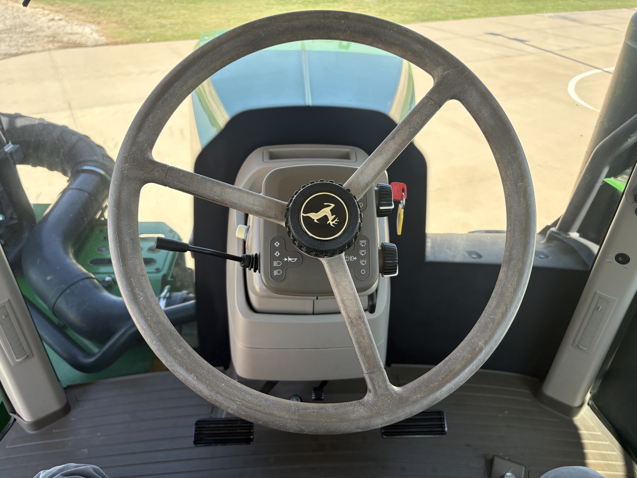 2016 John Deere 9370R Tractor