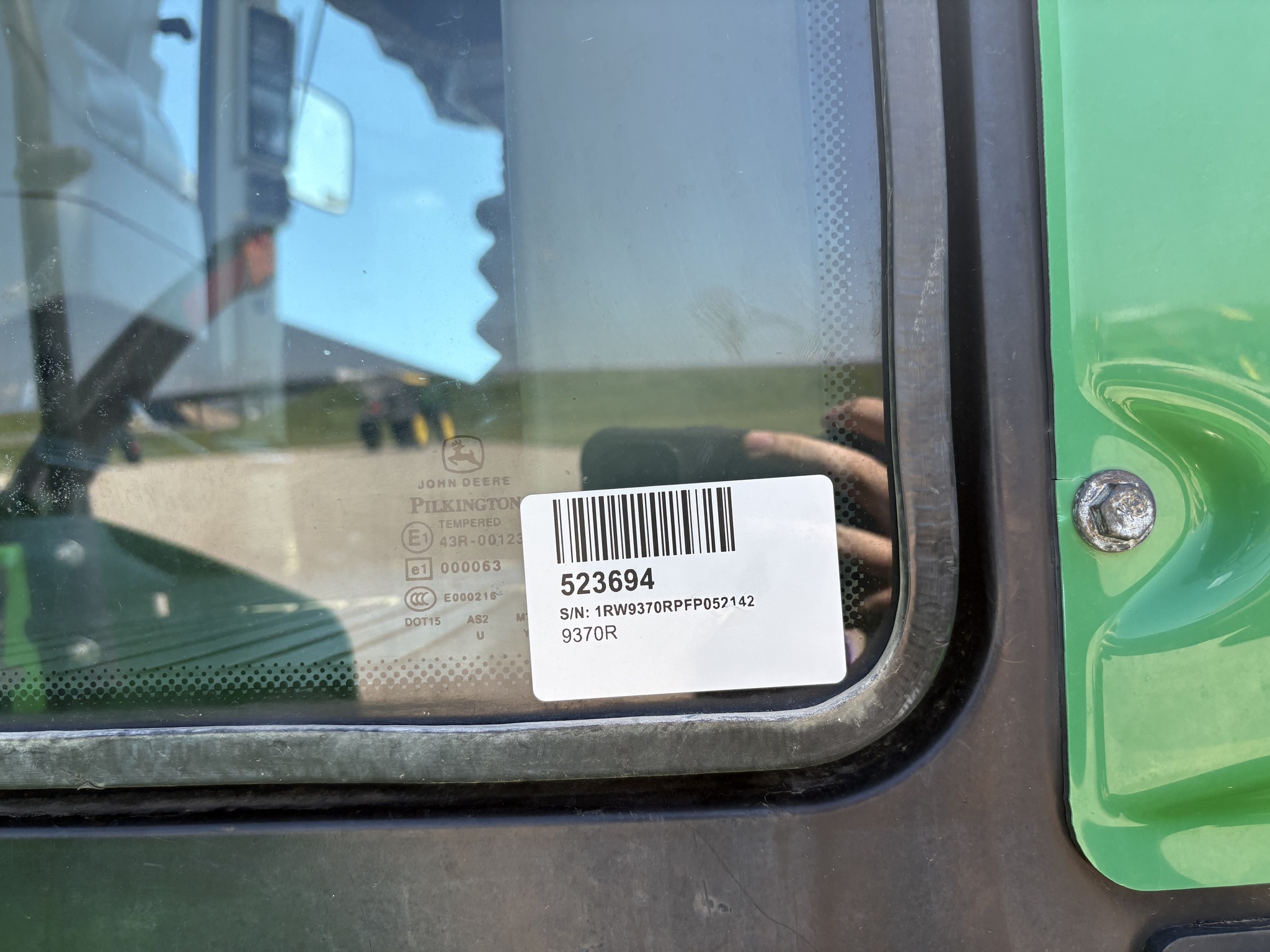 2016 John Deere 9370R Tractor