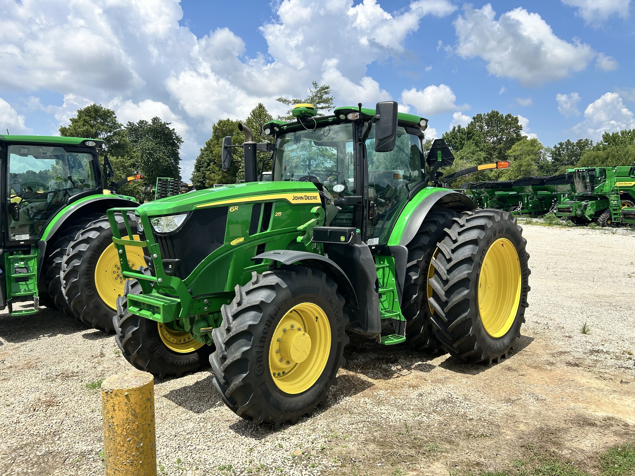 2025 John Deere 6R 215 Tractor