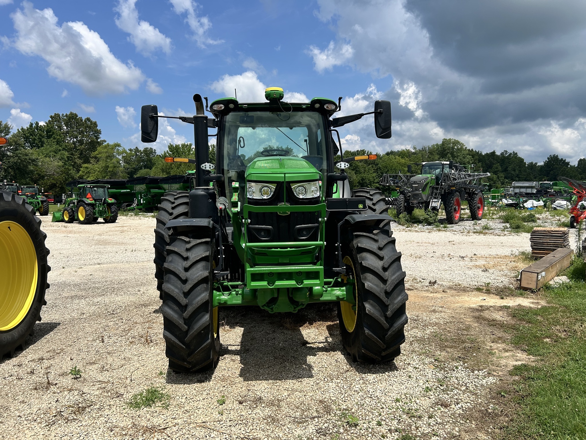2025 John Deere 6R 215 Tractor