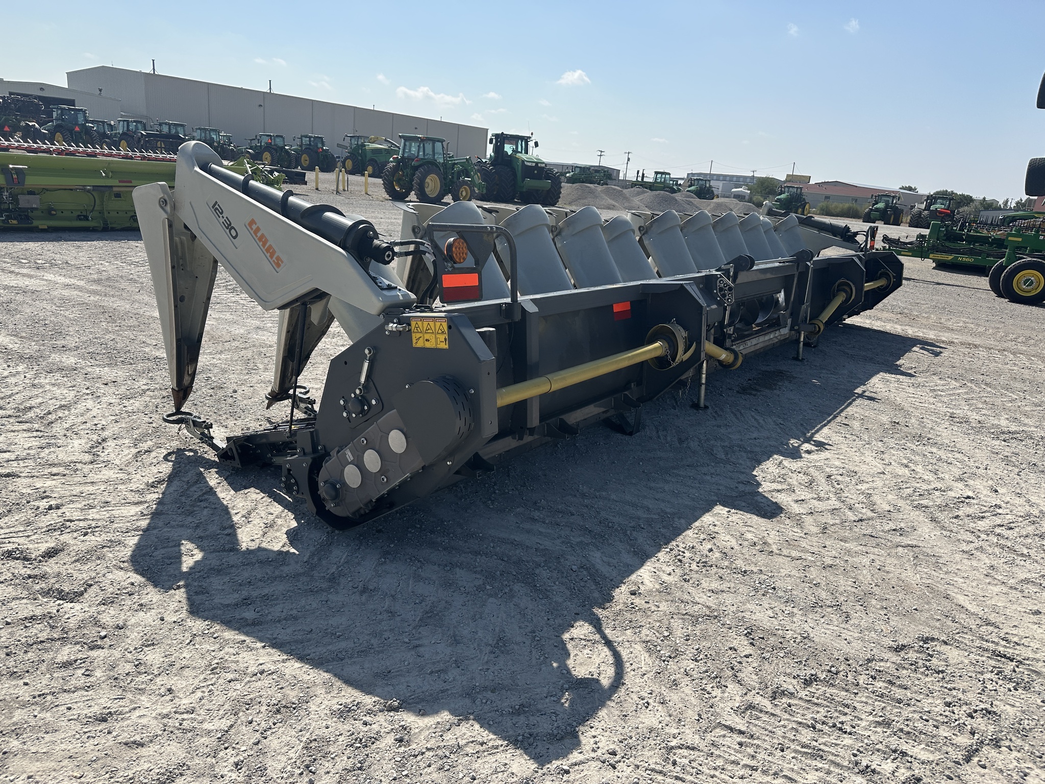 2022 Claas 12-30 Corn Head