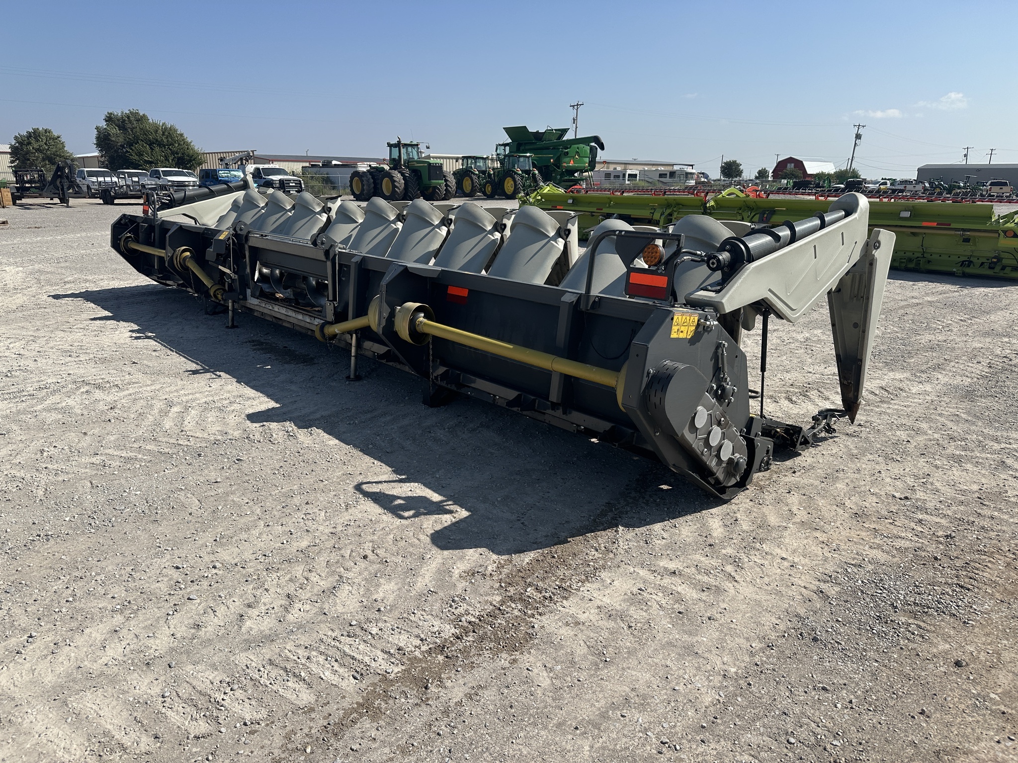 2022 Claas 12-30 Corn Head