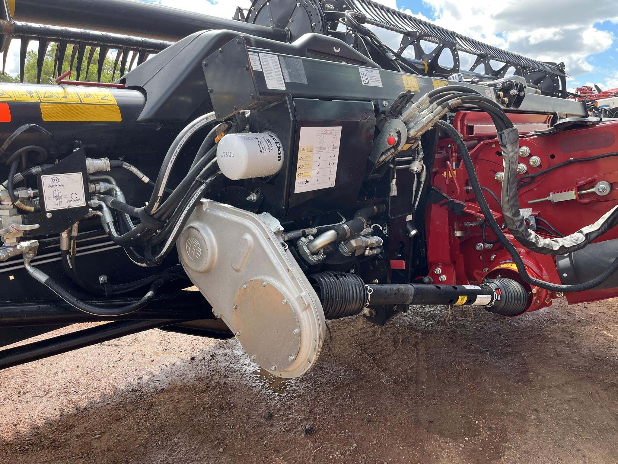 2019 MacDon FD145 Platform