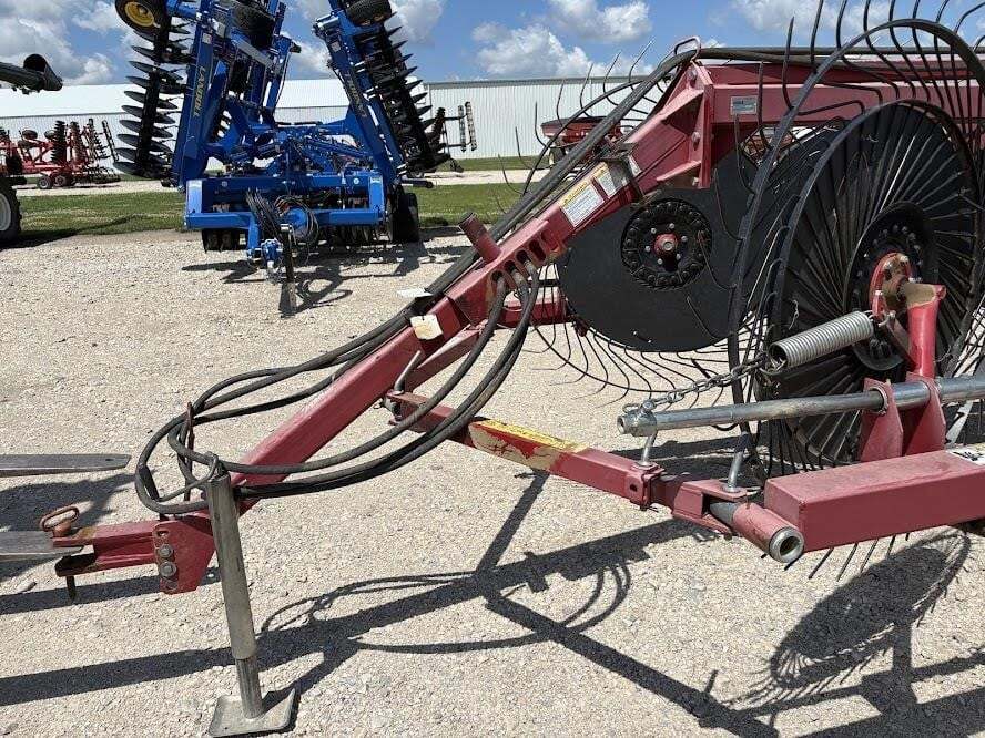 2006 Case IH WRX301 Rake