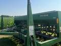  John Deere 750 Drill