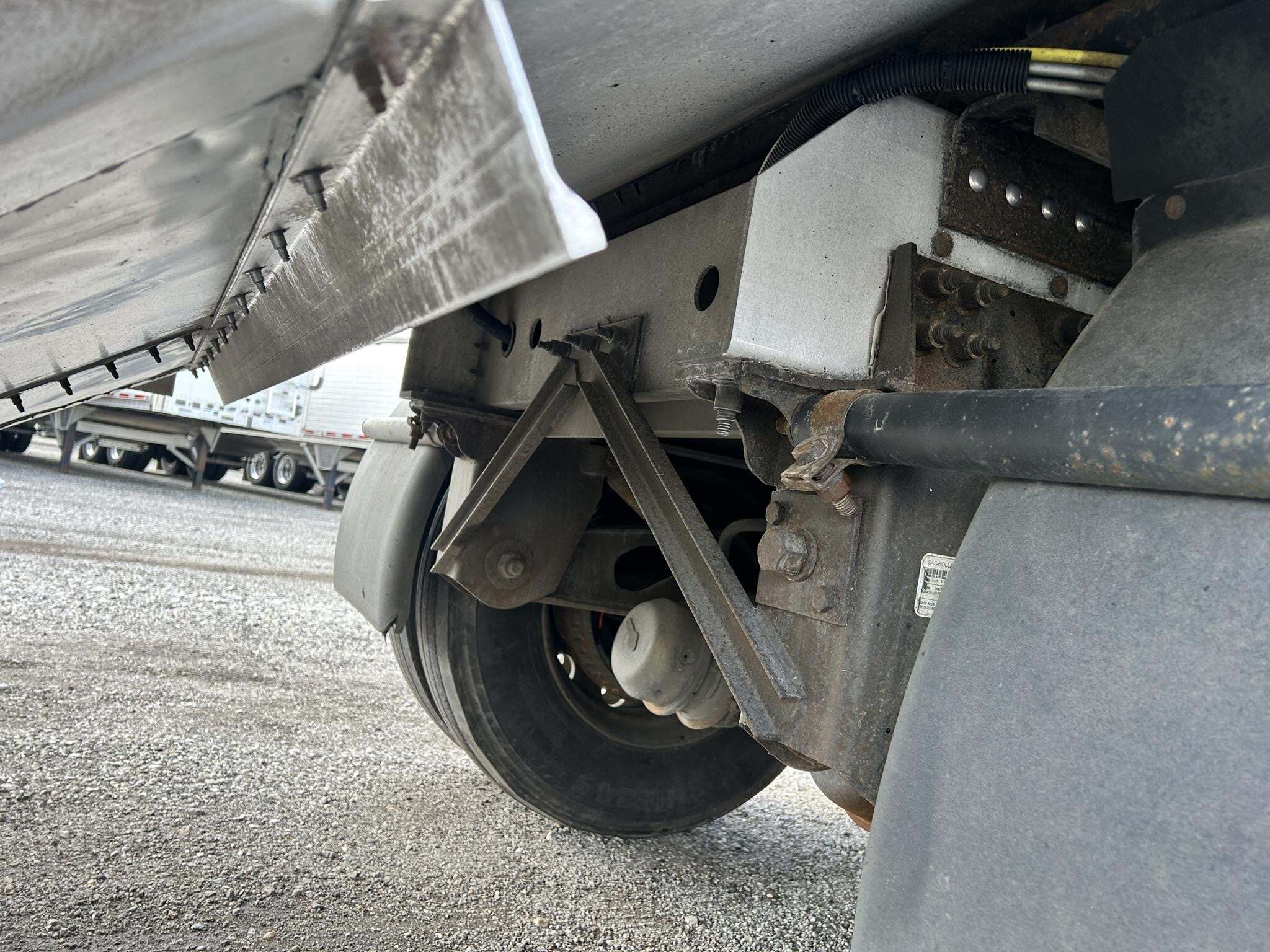 2017 Wilson DWH-651PM Grain Trailer