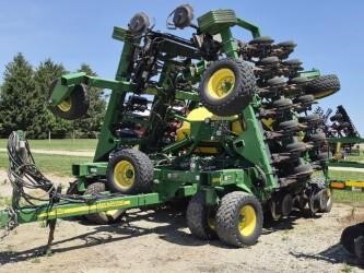 2007 John Deere 1990 Air Seeder