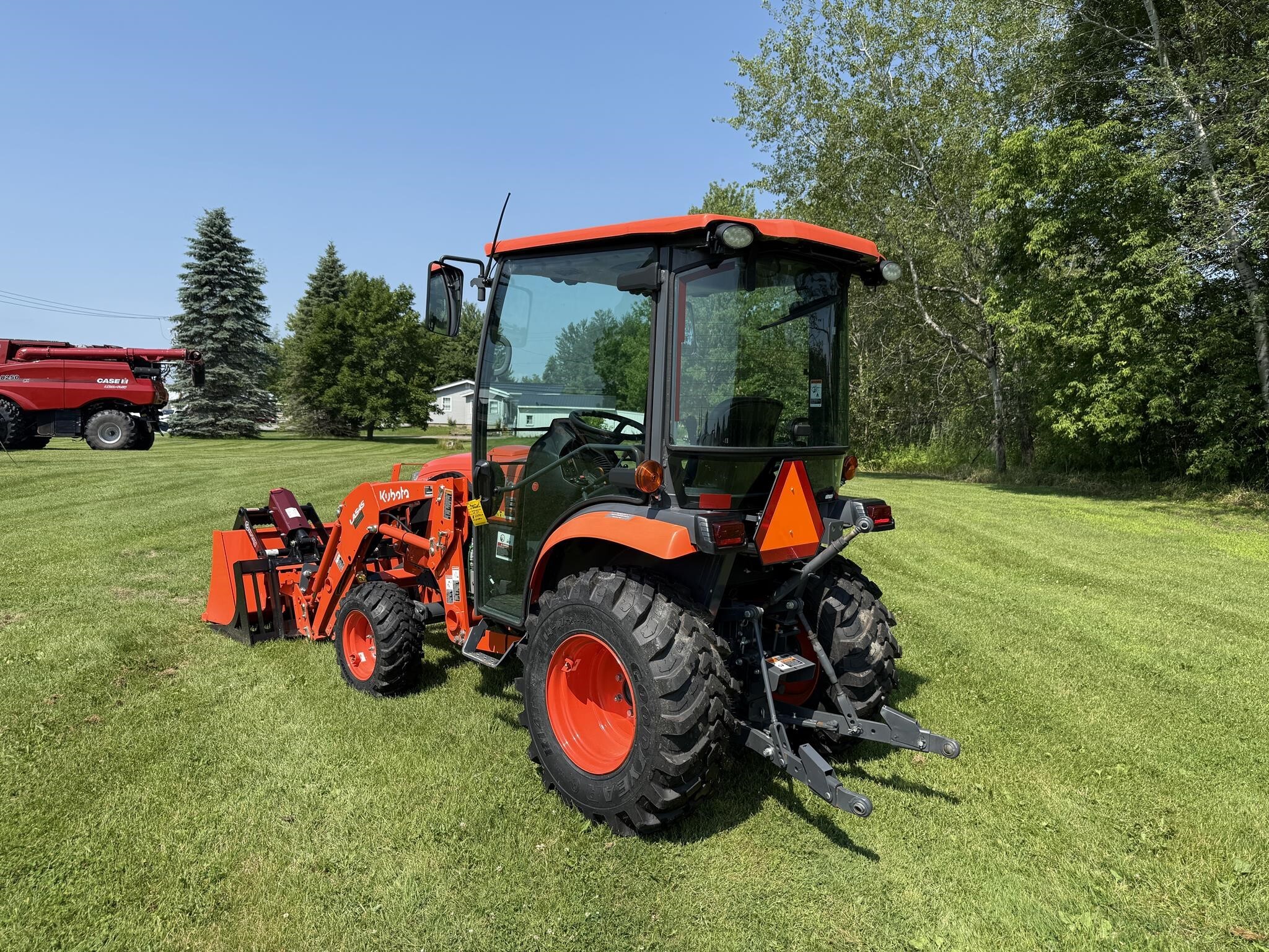 2024 Kubota LX3520HSDC Tractor