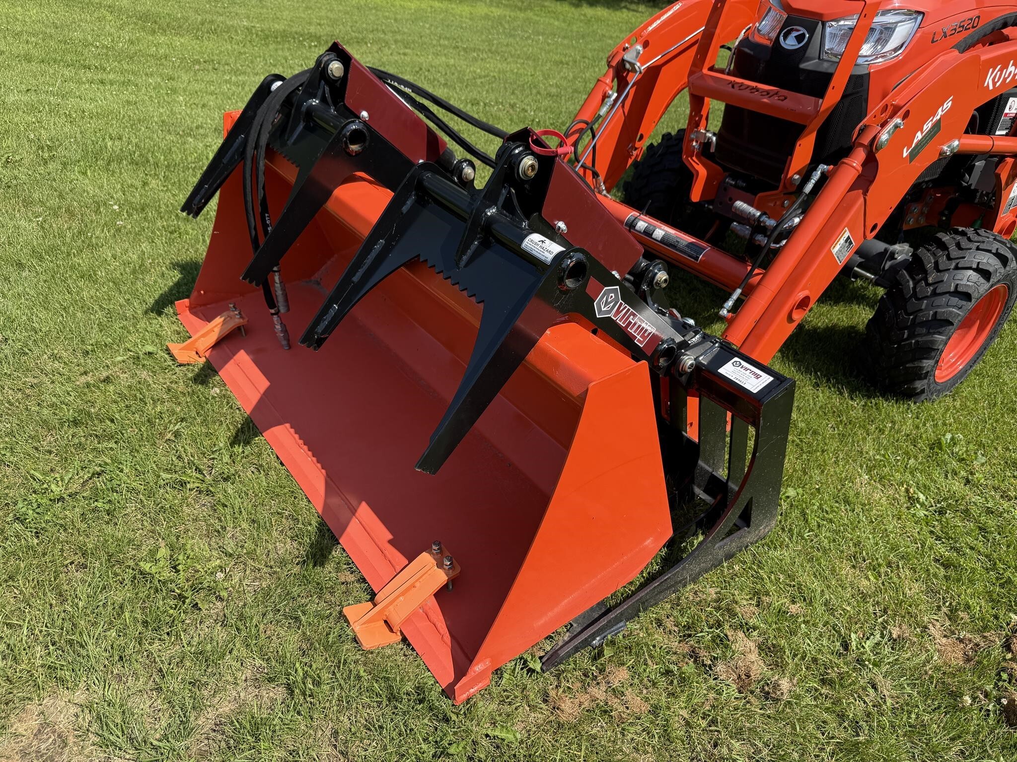 2024 Kubota LX3520HSDC Tractor