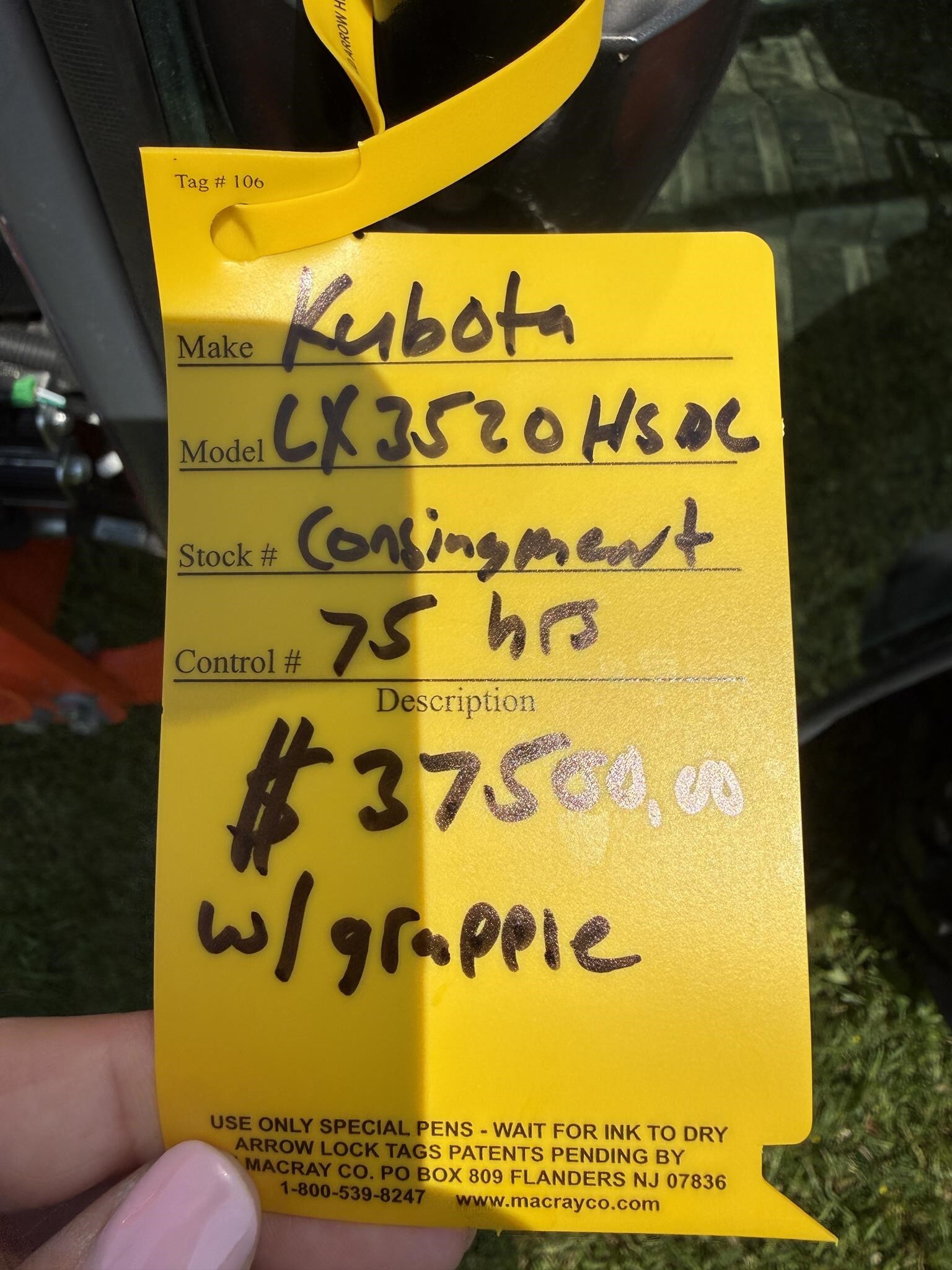 2024 Kubota LX3520HSDC Tractor