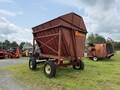  Sunflower 8020-750 Feed Wagon