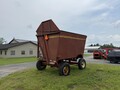  Sunflower 8020-750 Feed Wagon