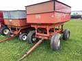  Ficklin 231 Gravity Wagon