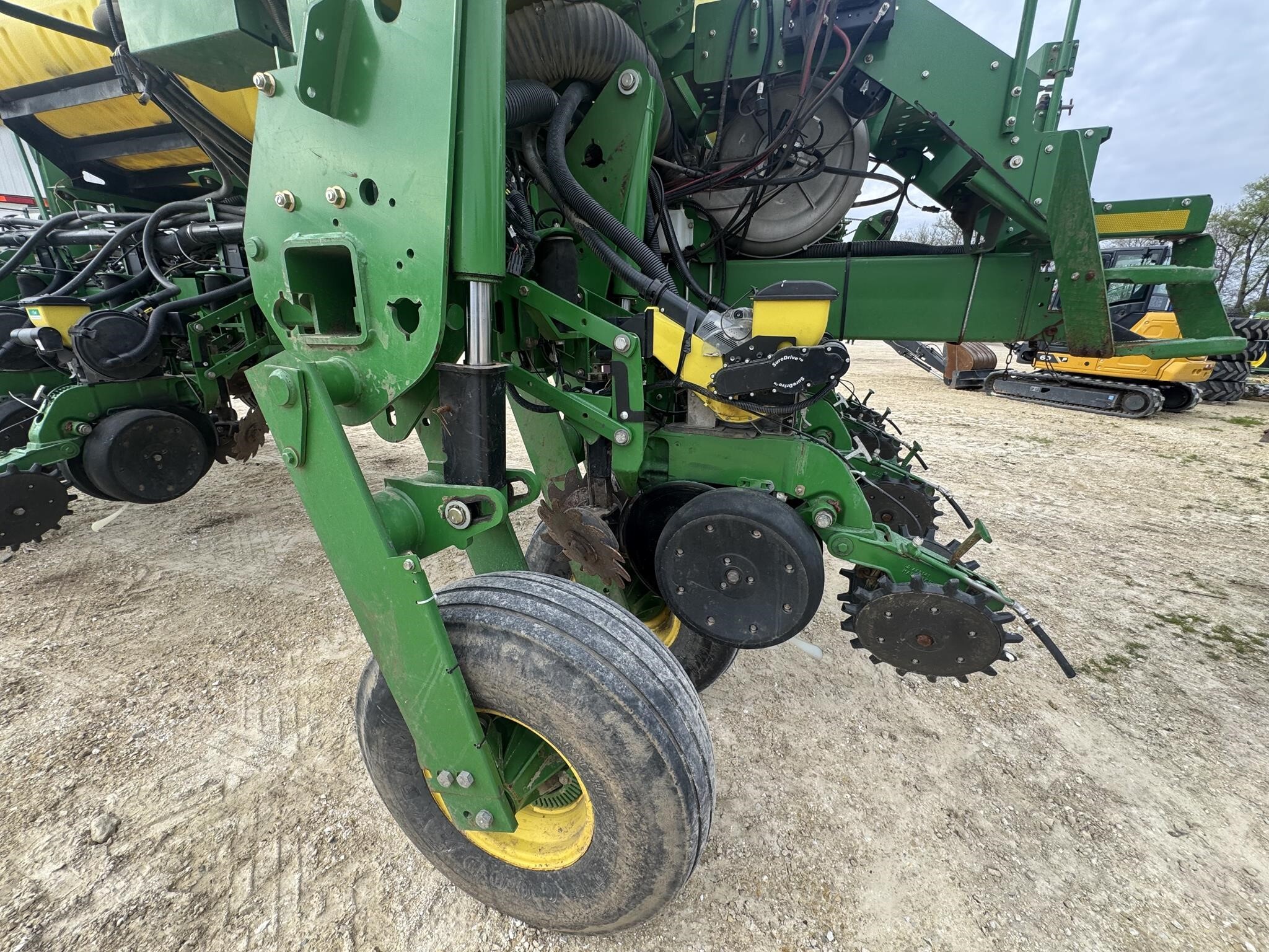 2014 John Deere 1770NT Planter