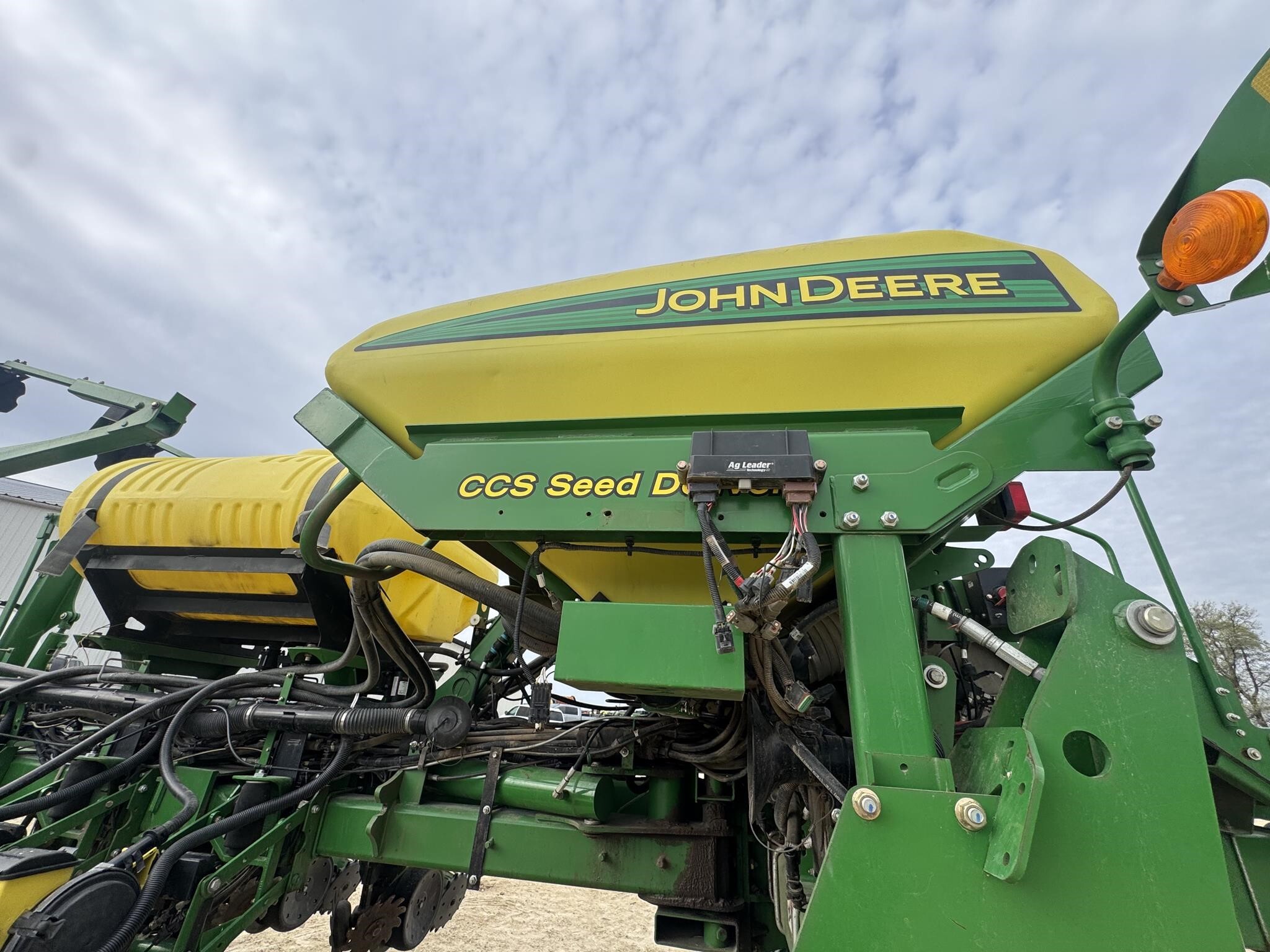 2014 John Deere 1770NT Planter