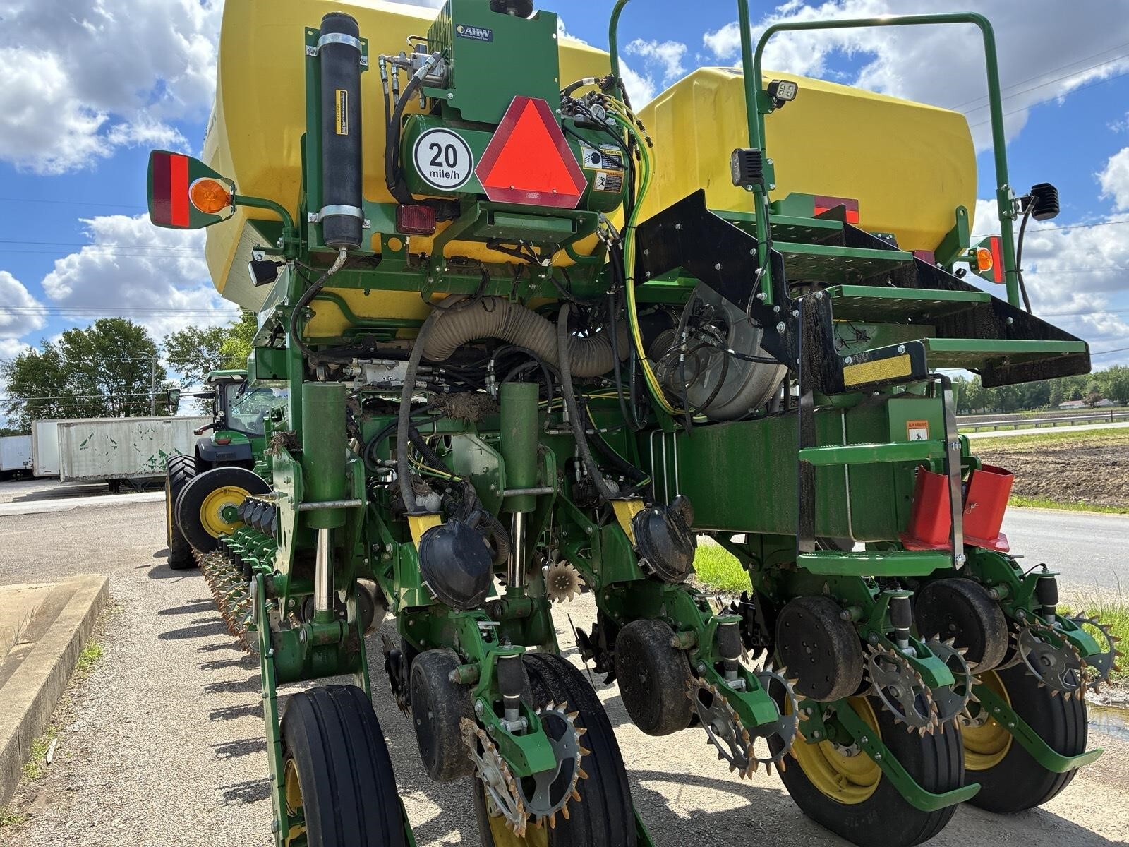 2024 John Deere 1775 Planter