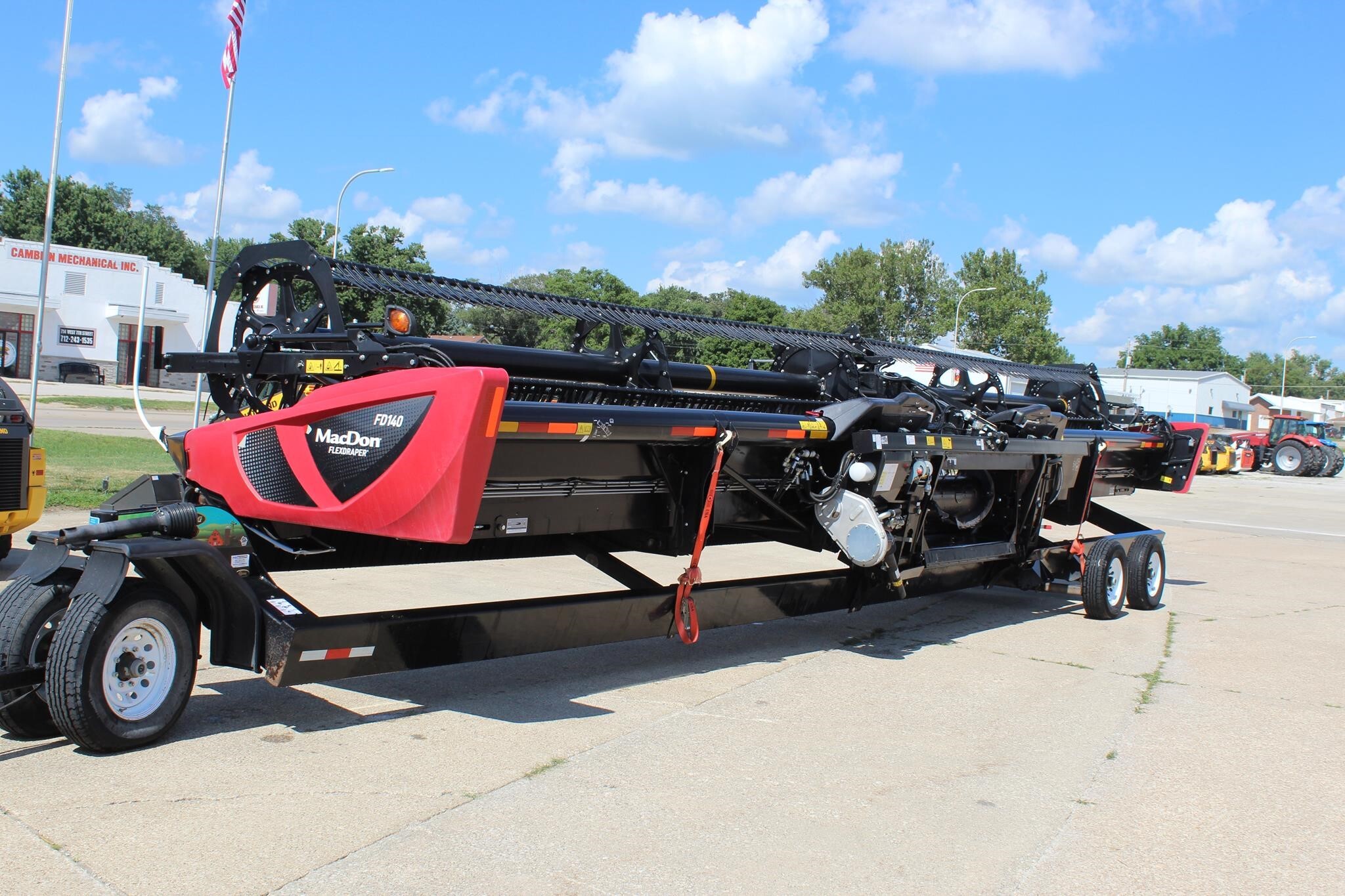 2021 MacDon FD140 Platform