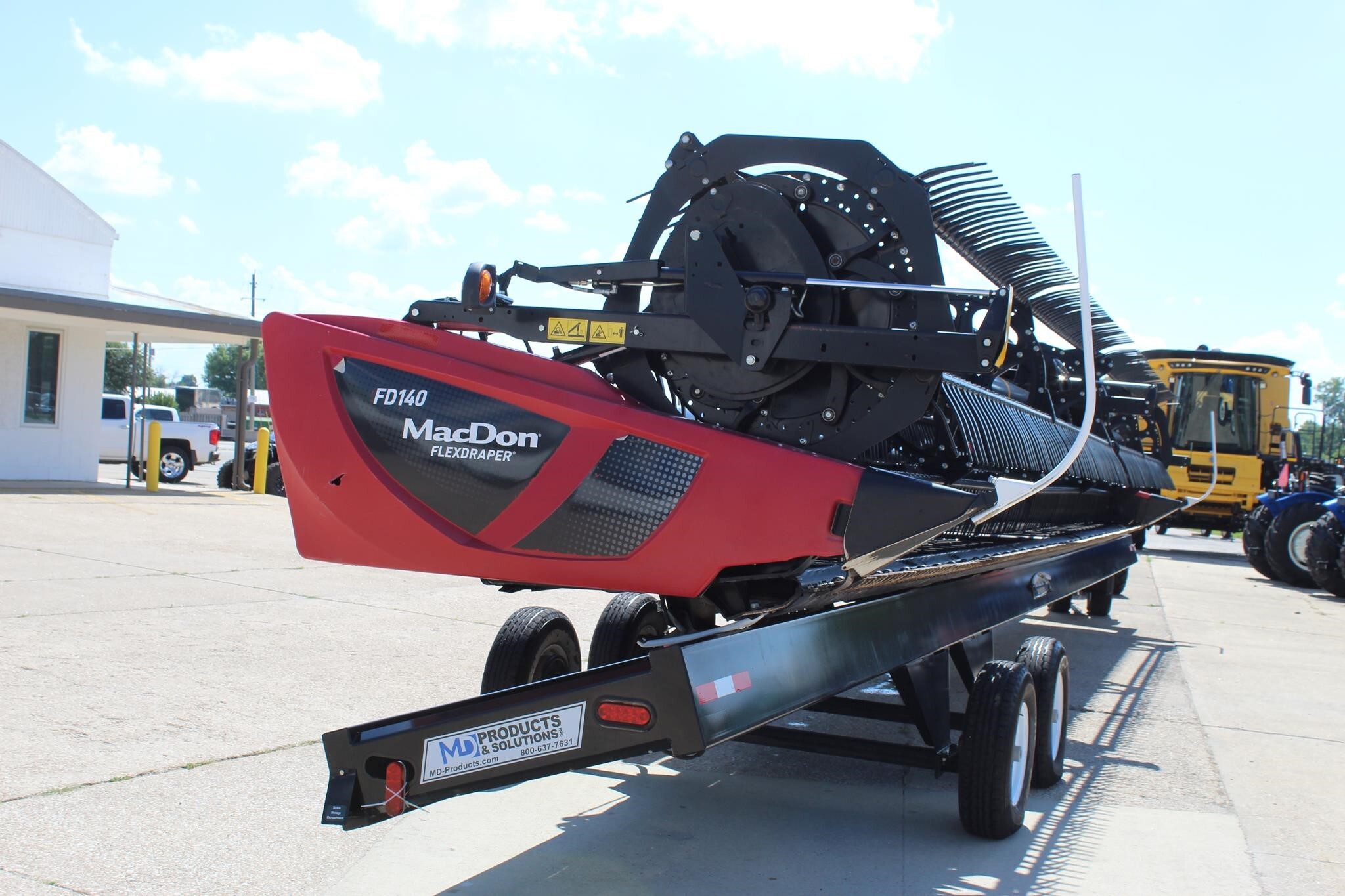 2021 MacDon FD140 Platform