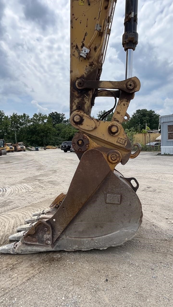 2019 Caterpillar 336 Crawler