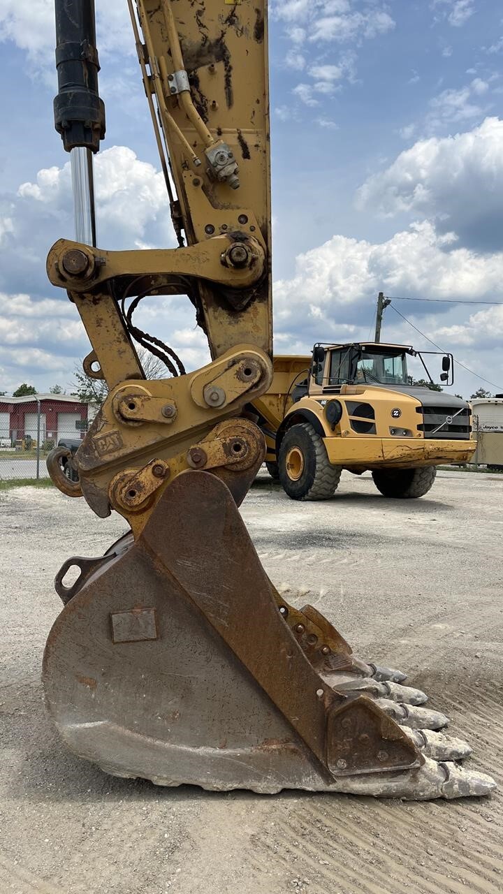 2019 Caterpillar 336 Crawler