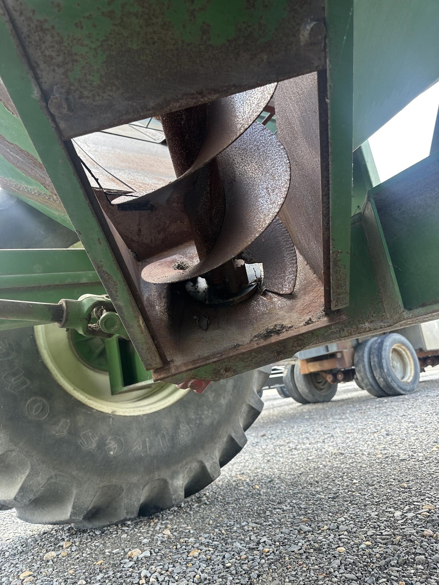  Brent 772 Grain Cart