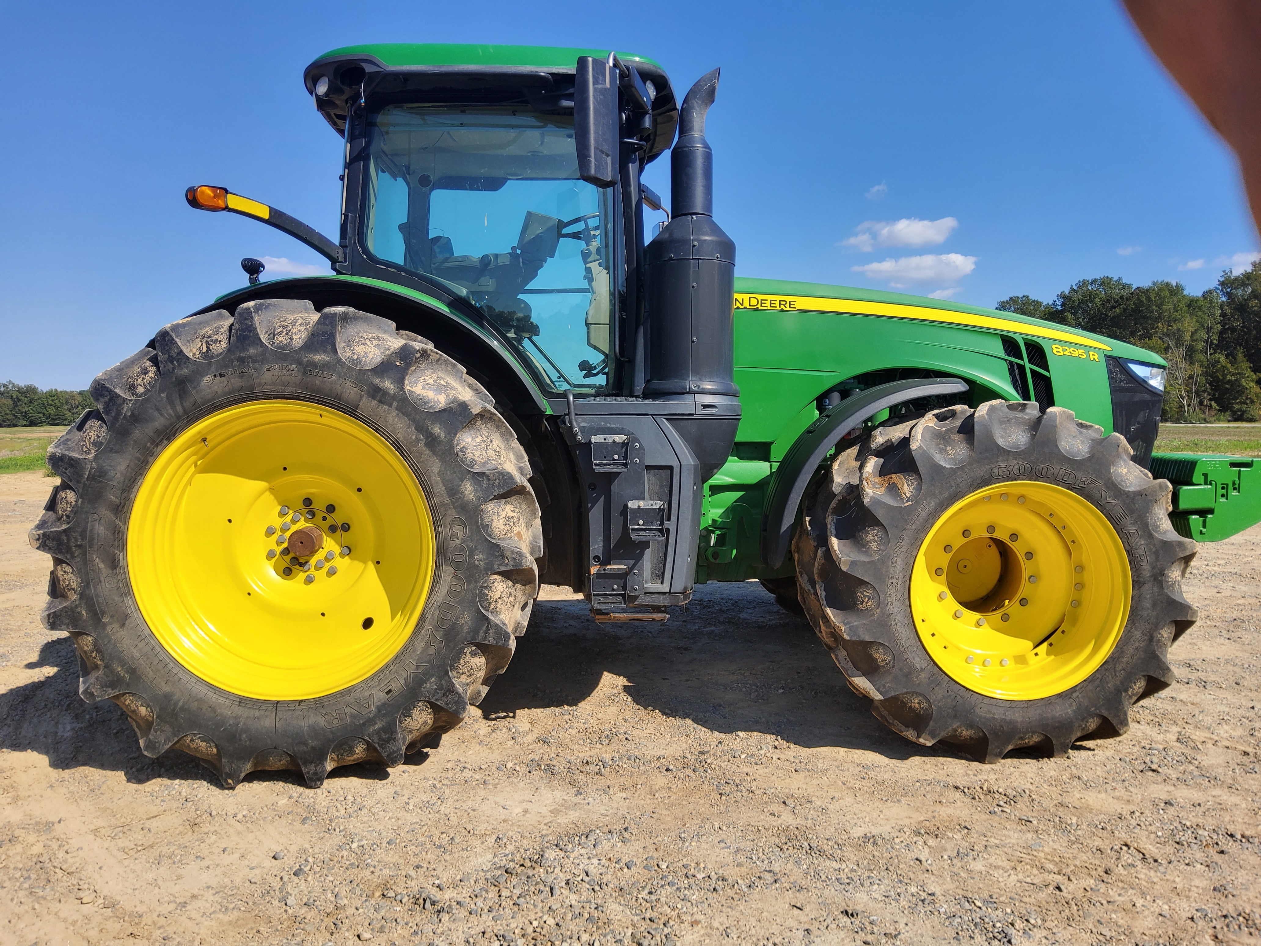 2018 John Deere 8295R Tractor