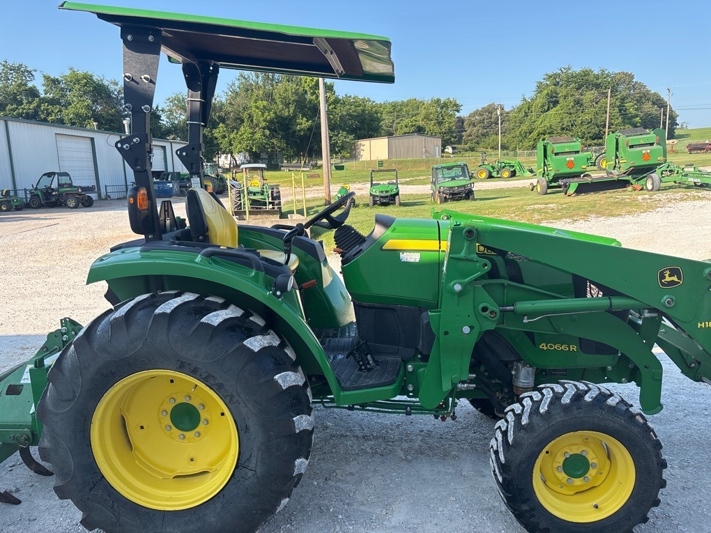 2016 John Deere 4066R Tractor
